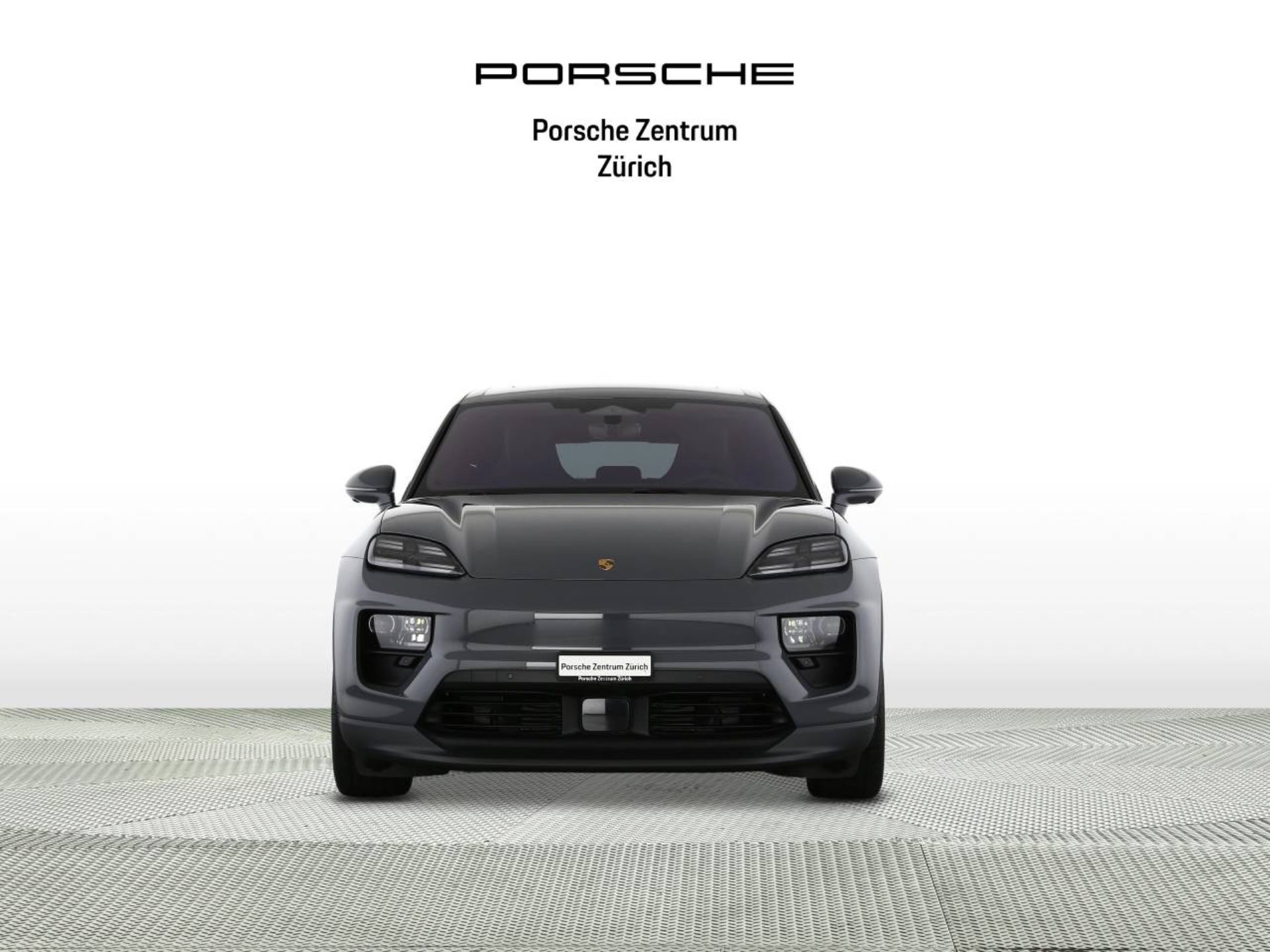 PORSCHE Macan 4-image-6