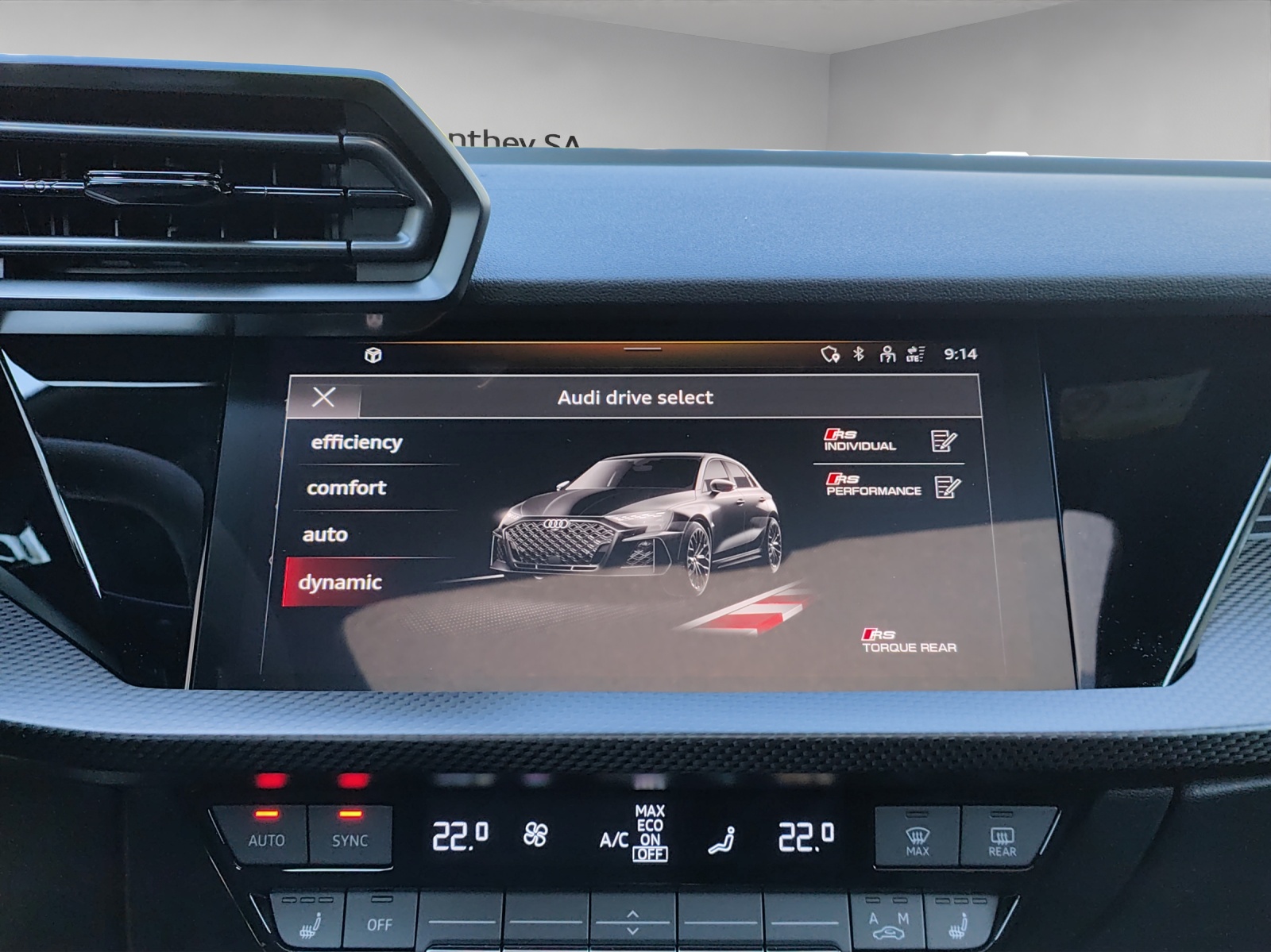 AUDI RS3 Sportback 2.5 TSI quattro S-tronic-image-15