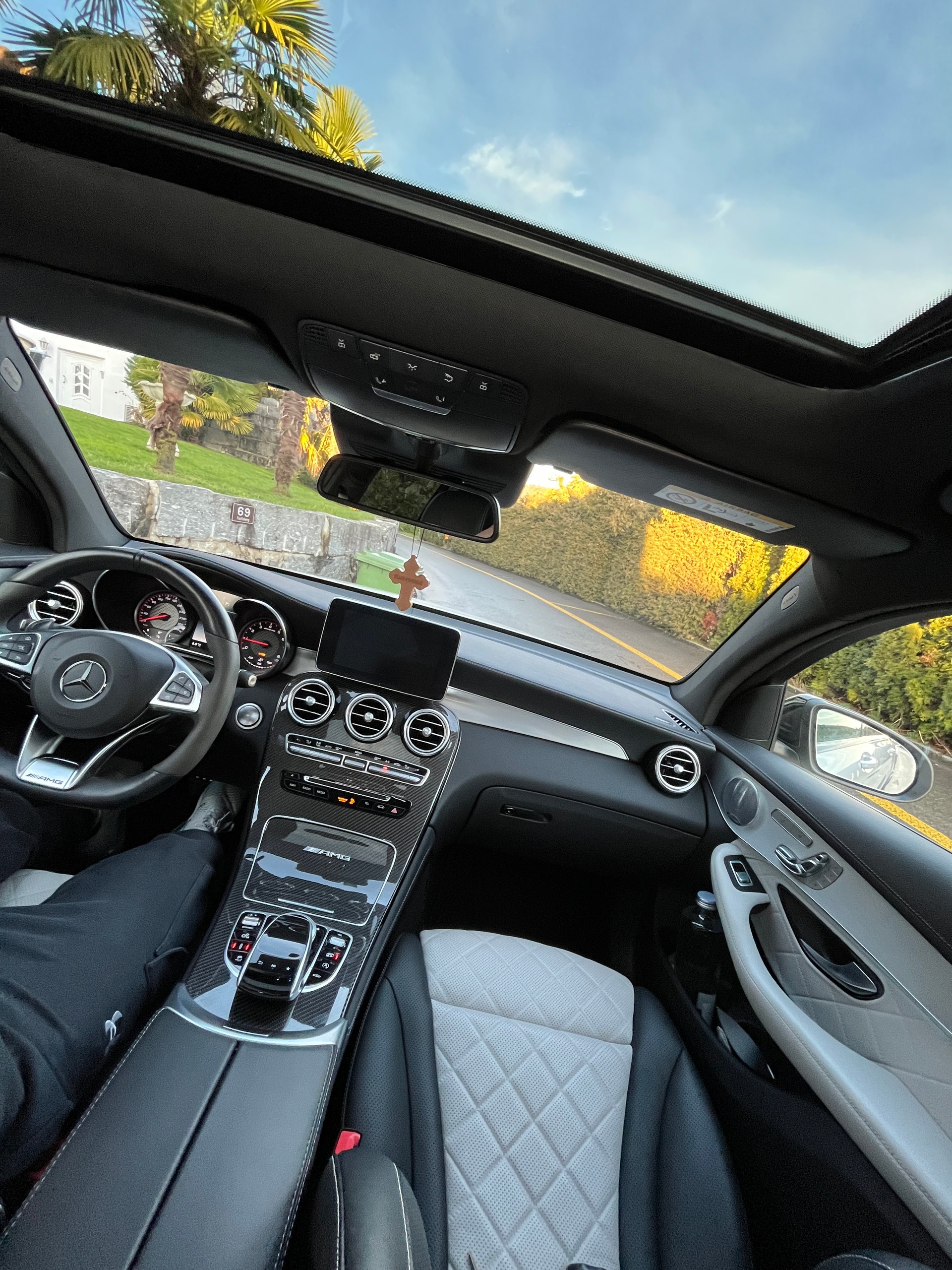 MERCEDES-BENZ Mercedes-AMG GLC 63 S Coupé 4Matic+ V8 Biturbo | Panorama | Performance | 510 PS-image-6