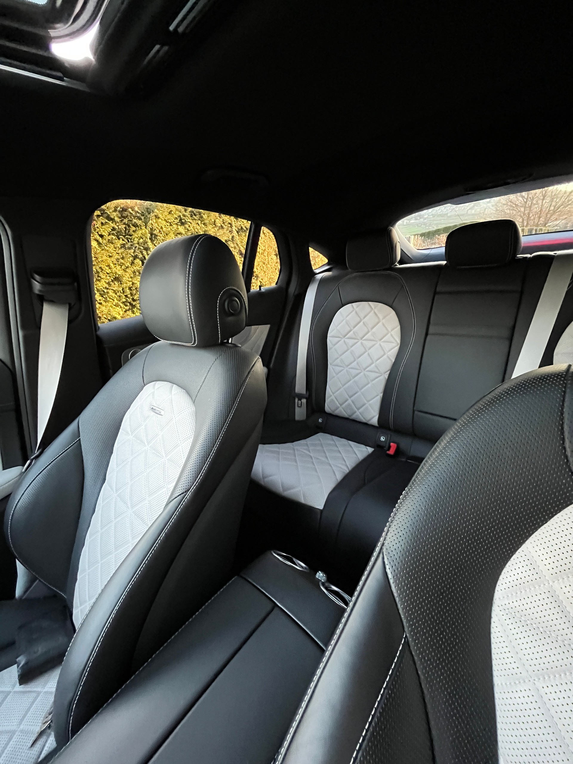 MERCEDES-BENZ Mercedes-AMG GLC 63 S Coupé 4Matic+ V8 Biturbo | Panorama | Performance | 510 PS-image-9