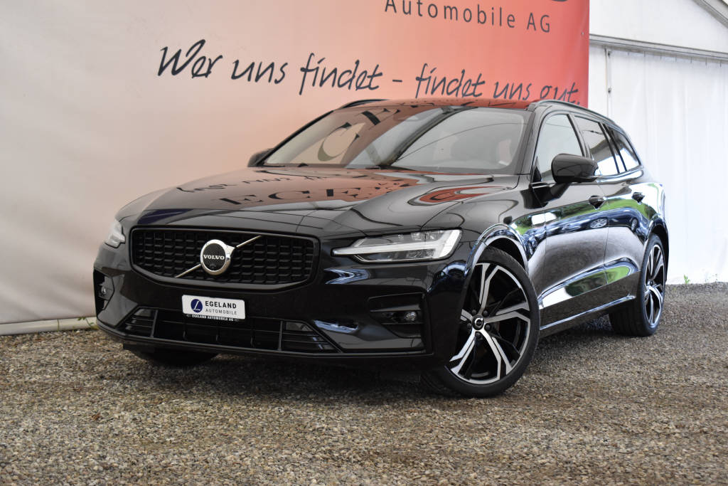 VOLVO V60 2.0 B4 Plus Dark-image-1