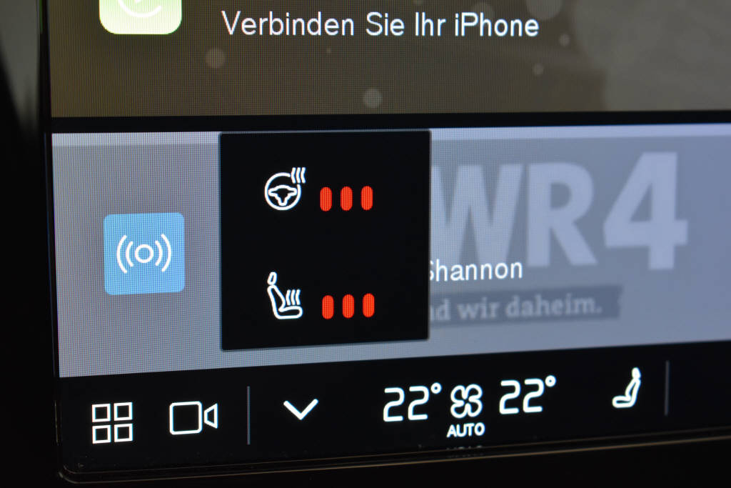 VOLVO V60 2.0 B4 Plus Dark-image-13
