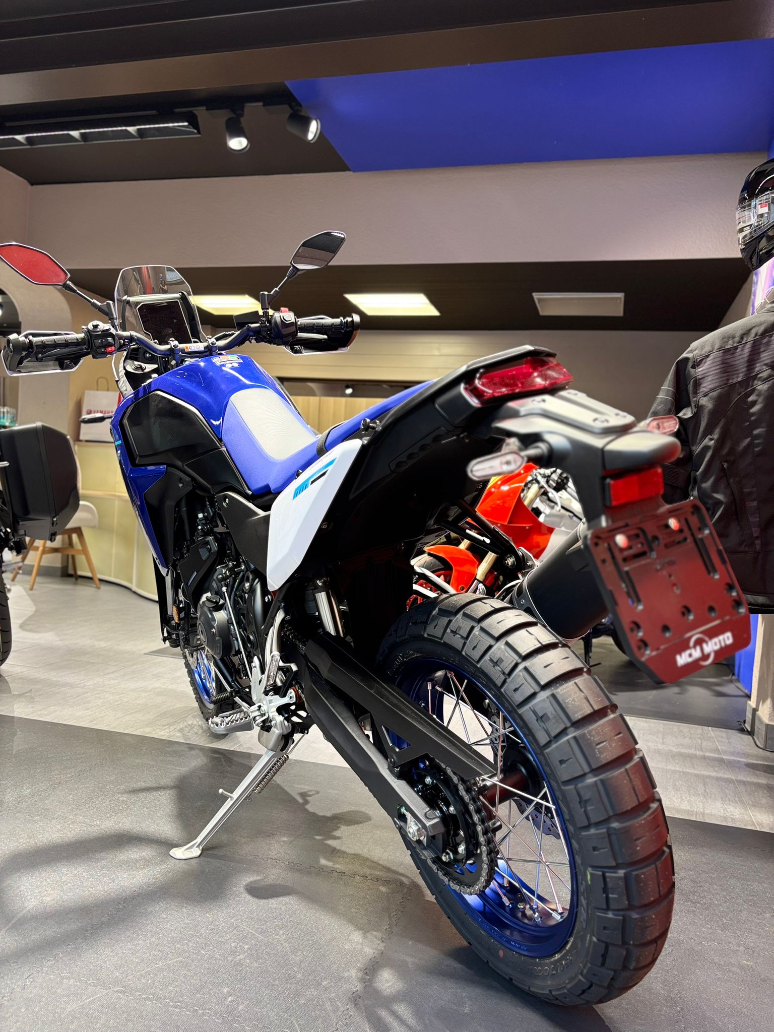 YAMAHA Tenere 700-showroom-element-1