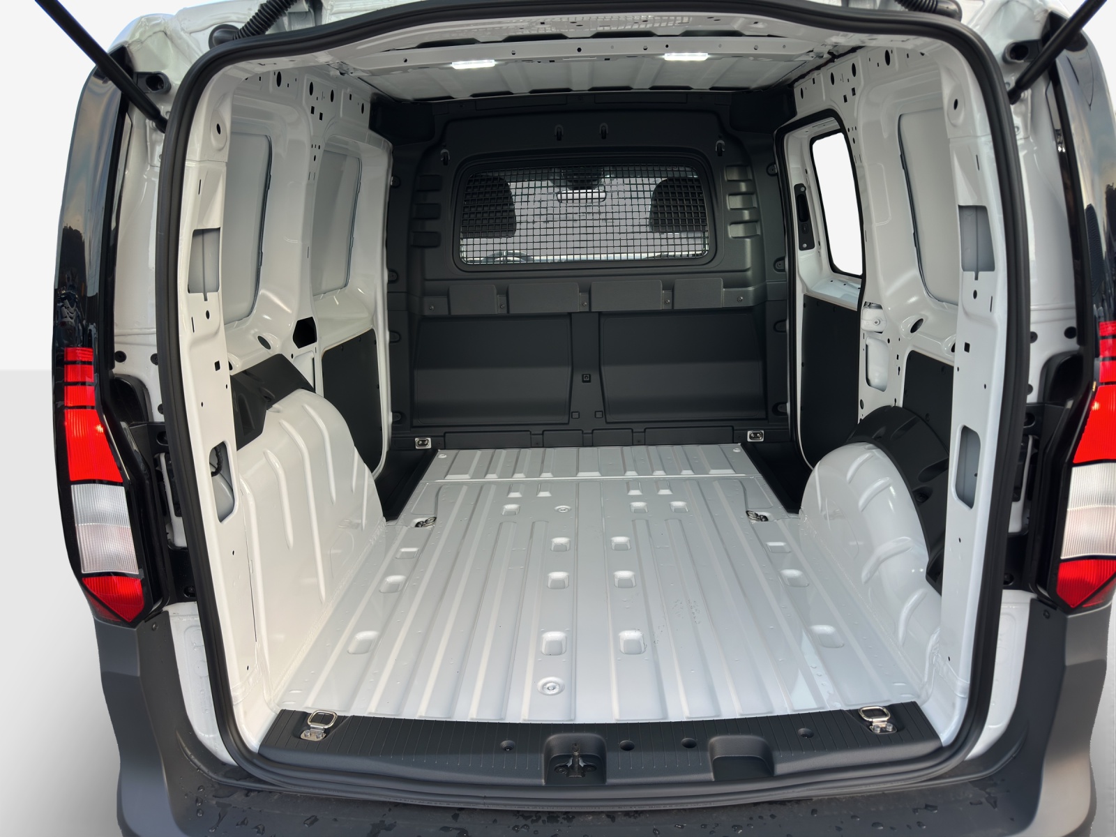 VW Caddy Cargo 1.5 TSI-image-13