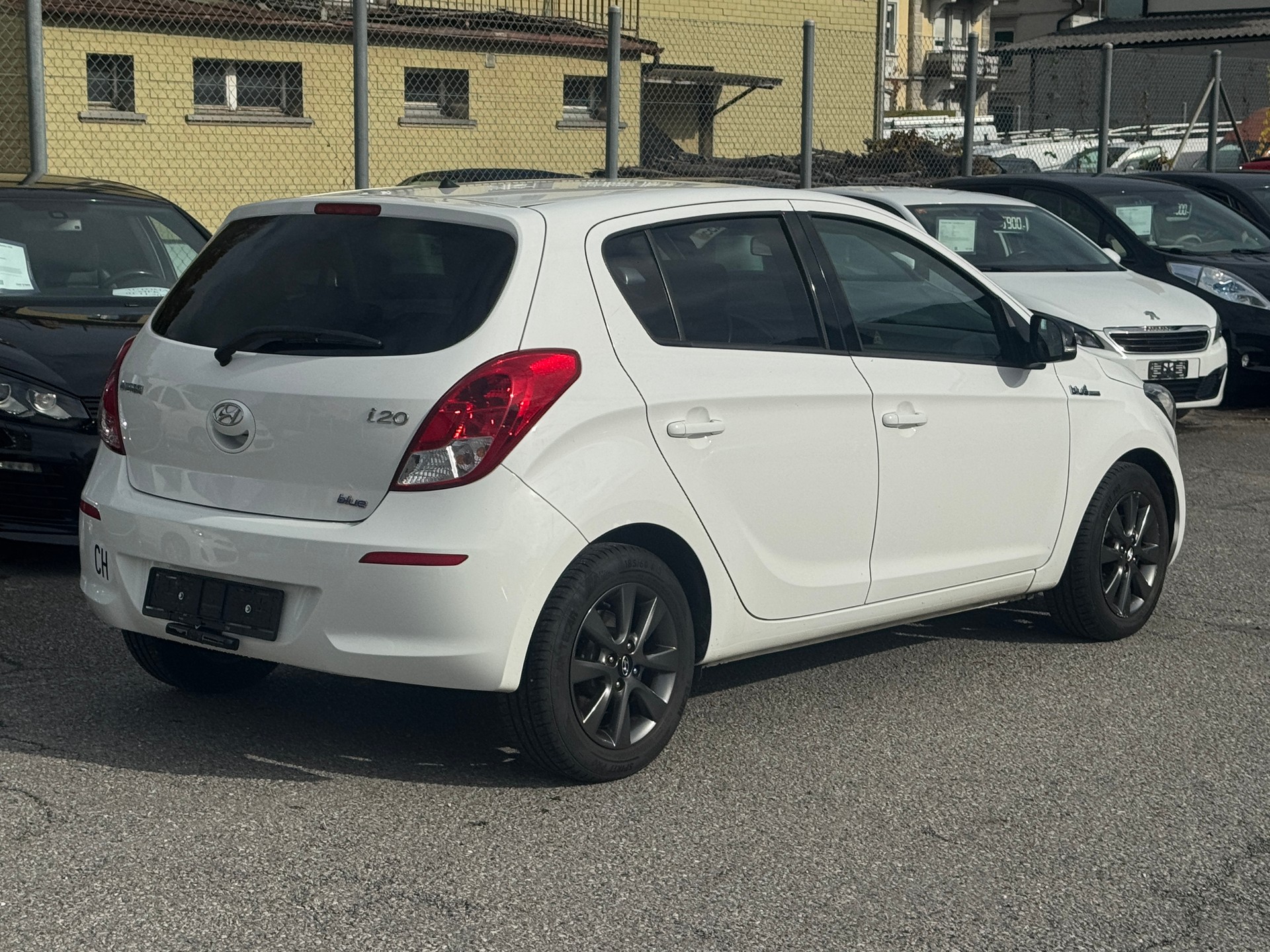 HYUNDAI i20 1.2 GO!-image-7