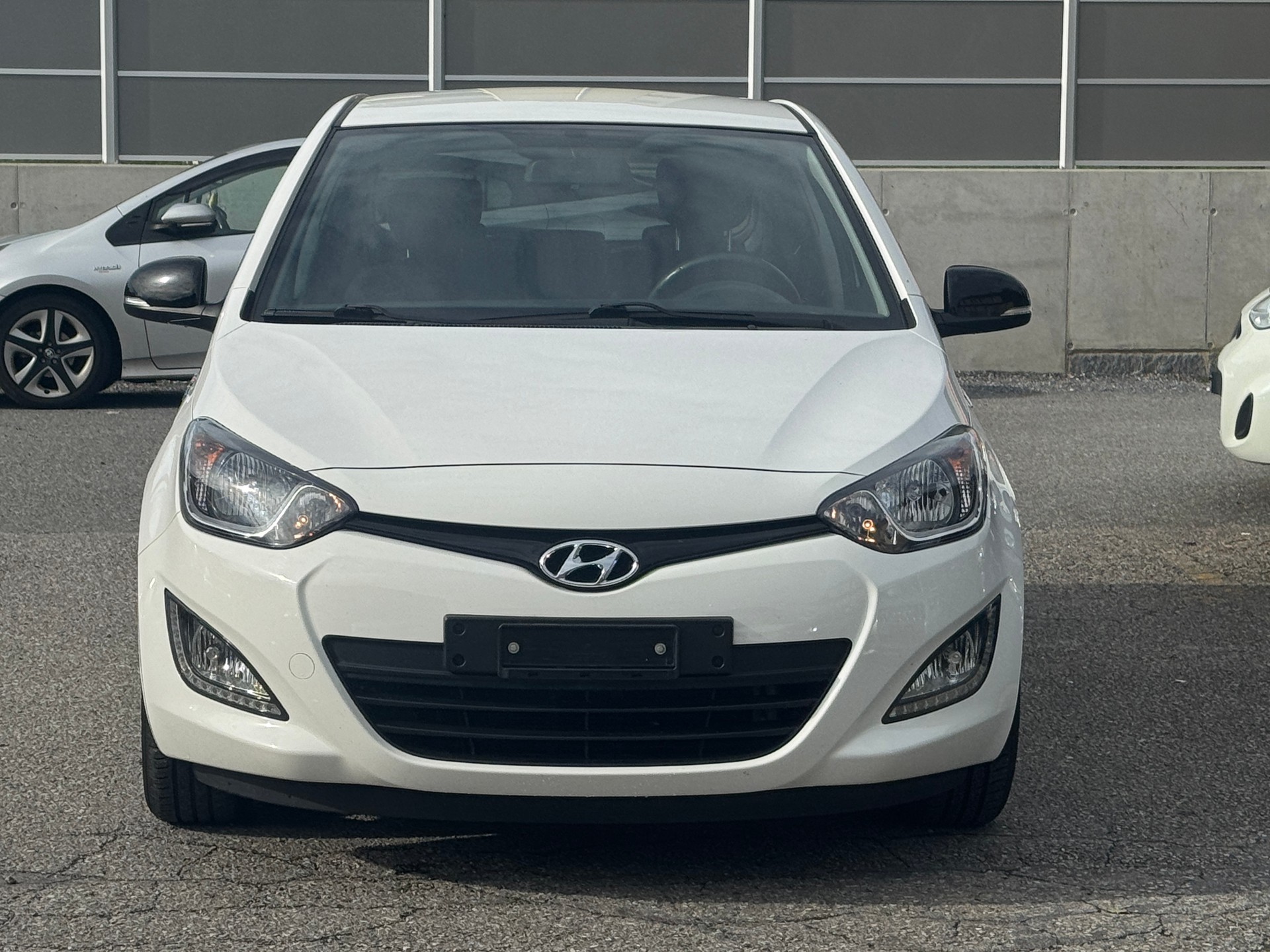 HYUNDAI i20 1.2 GO!-image-3