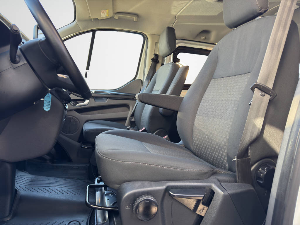 FORD Transit Custombi 320 L1 2.0 TDCi 130 Trend-image-8