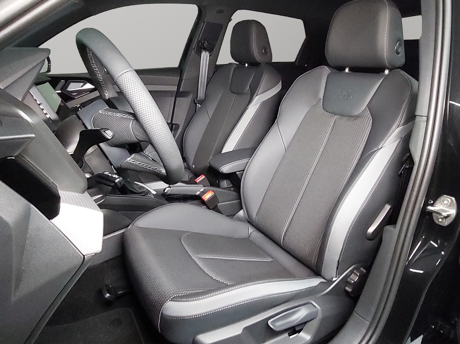 AUDI A1 Sportback 30 TFSI S-tronic-image-5