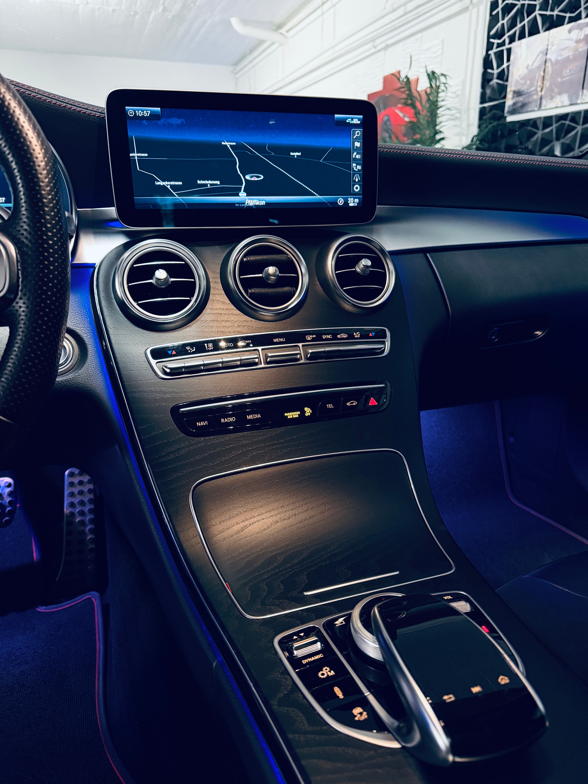 MERCEDES-BENZ C 43 AMG 4Matic 9G-Tronic-image-15