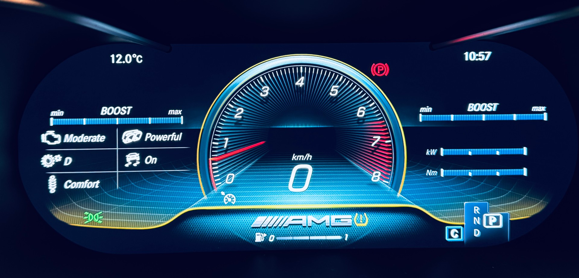 MERCEDES-BENZ C 43 AMG 4Matic 9G-Tronic-image-13
