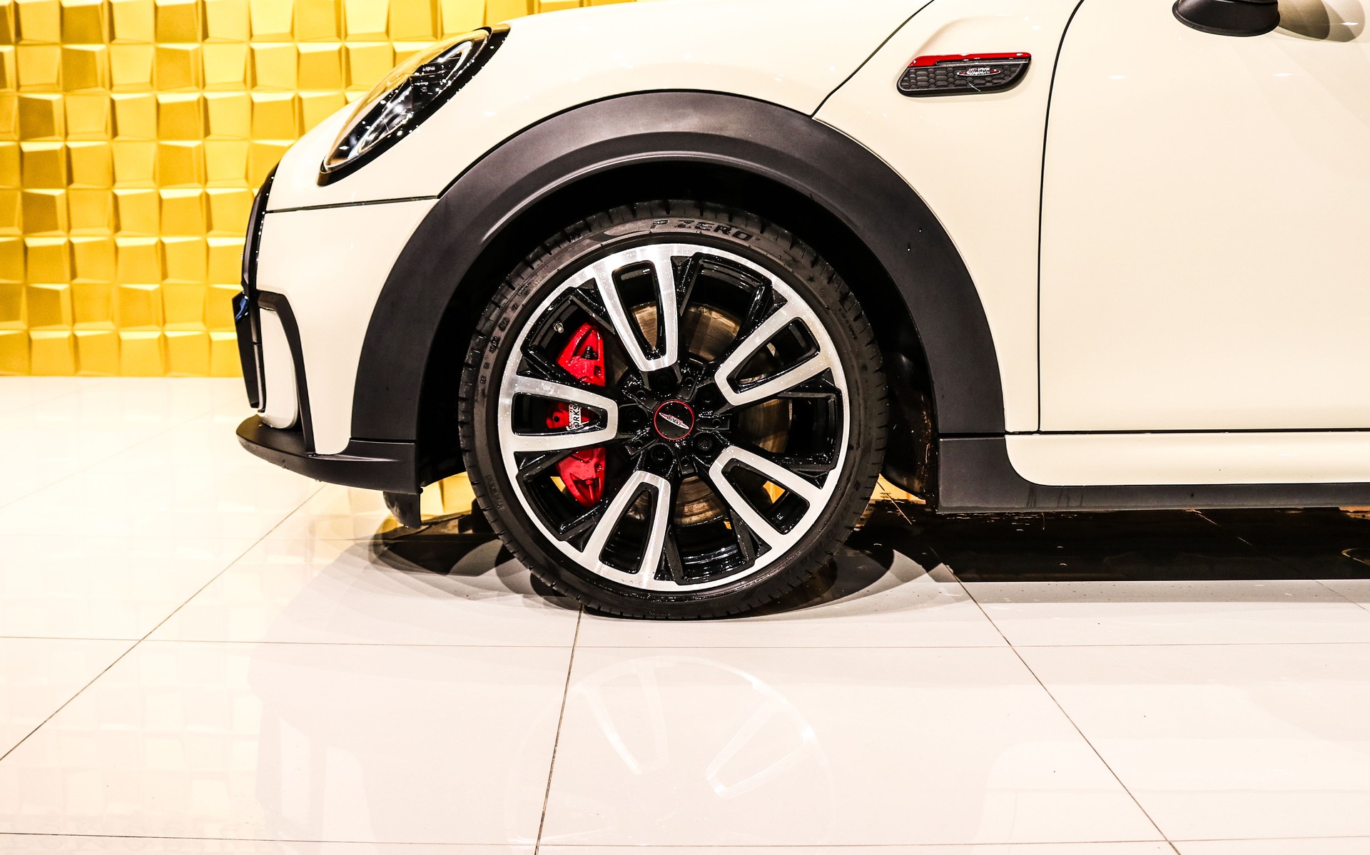 MINI Cooper JCW Steptronic-image-9