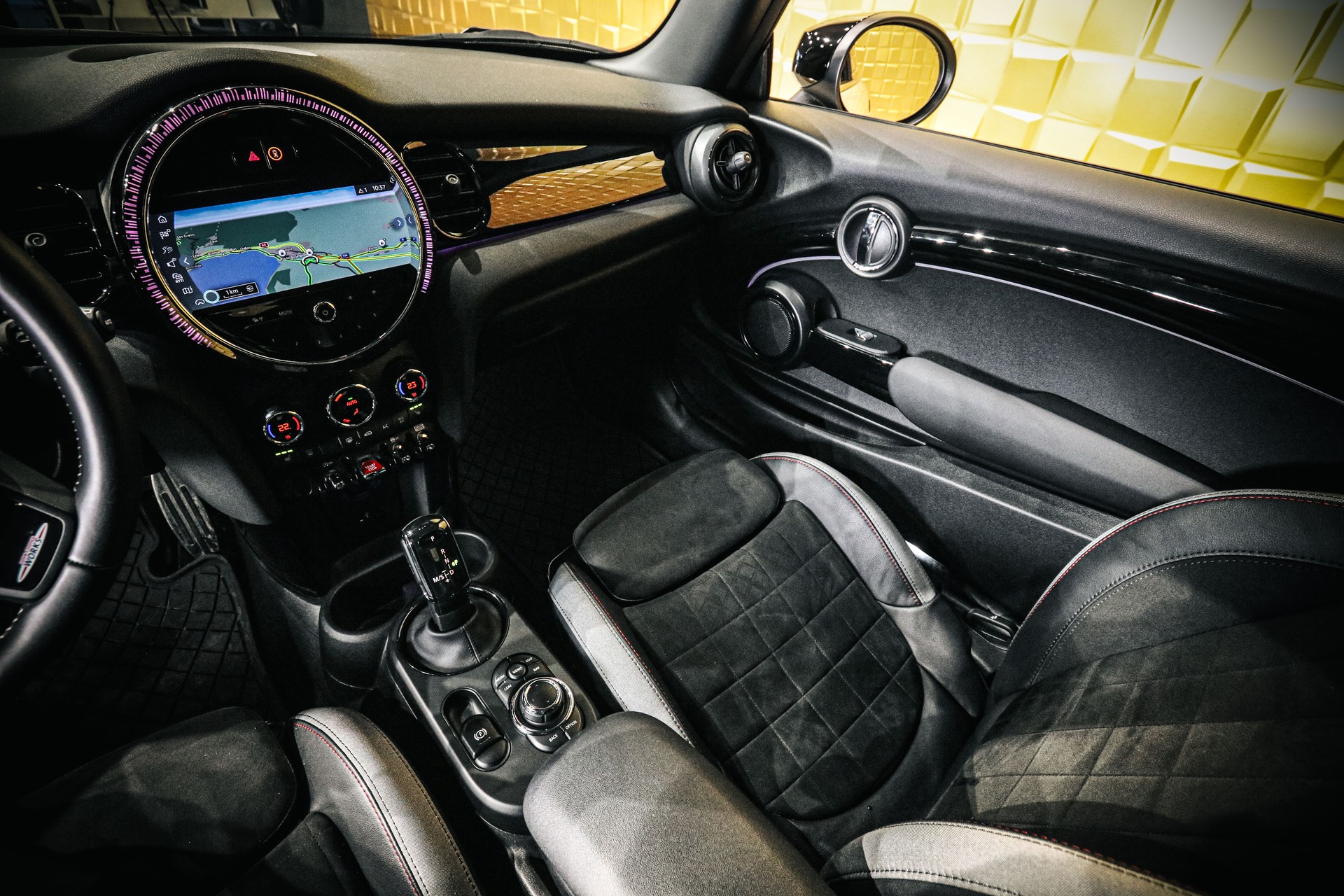MINI Cooper JCW Steptronic-image-16