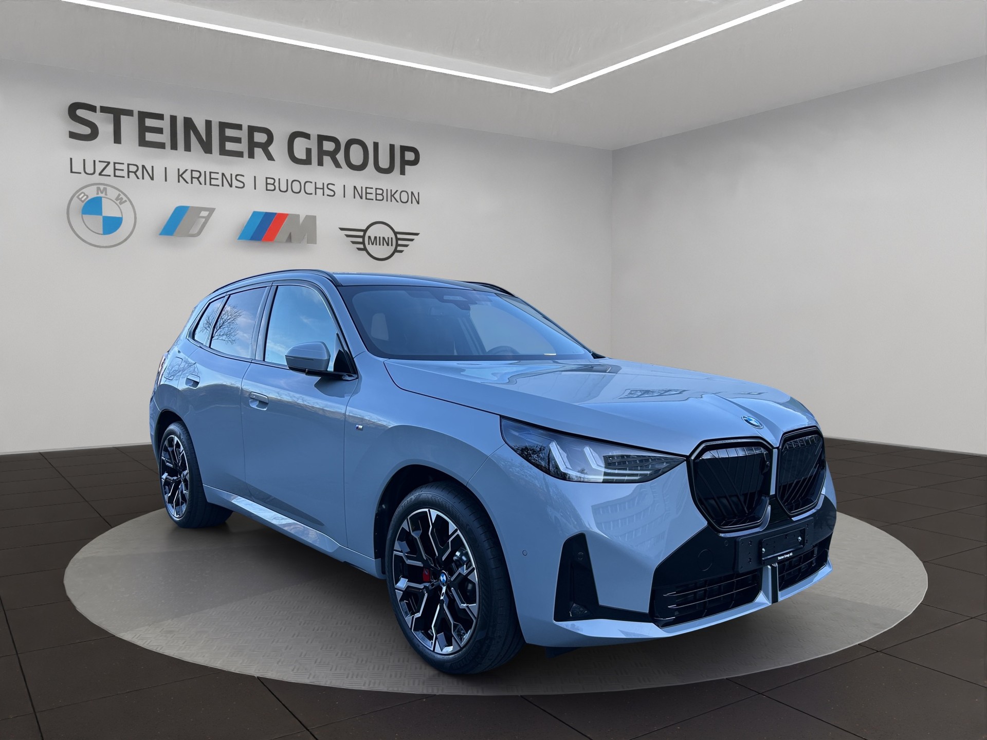 BMW X3 xDrive 30e M Sport Pro-showroom-element-2