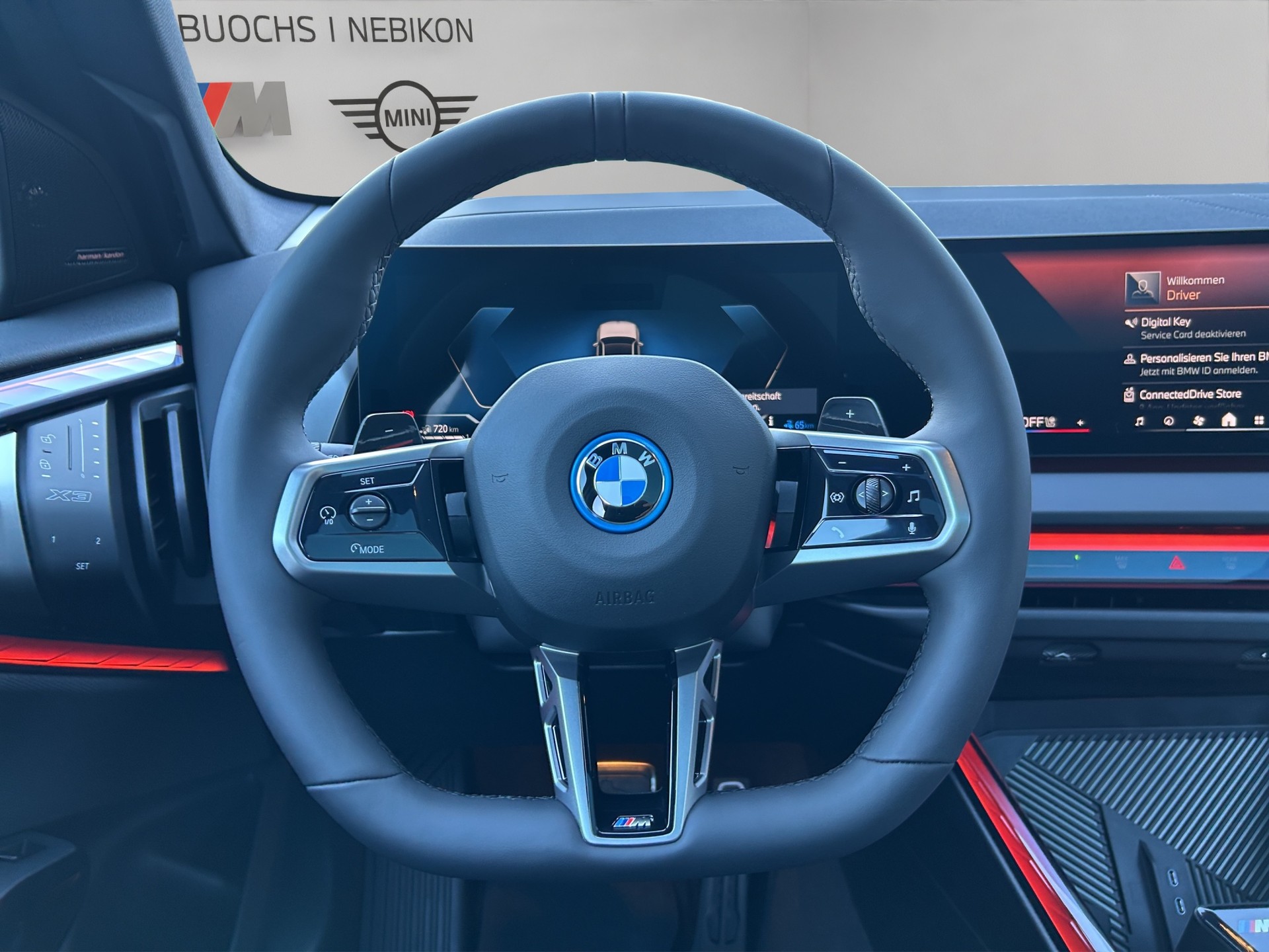 BMW X3 xDrive 30e M Sport Pro-image-12
