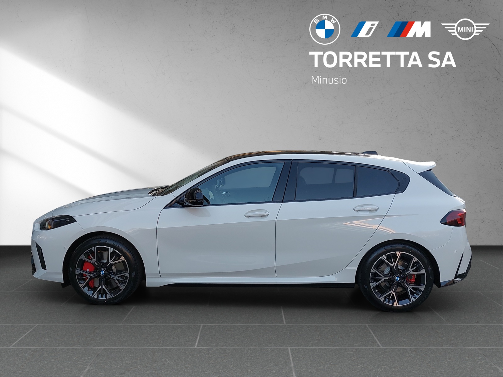 BMW 123 xDrive M Sport Pro Steptronic-image-1