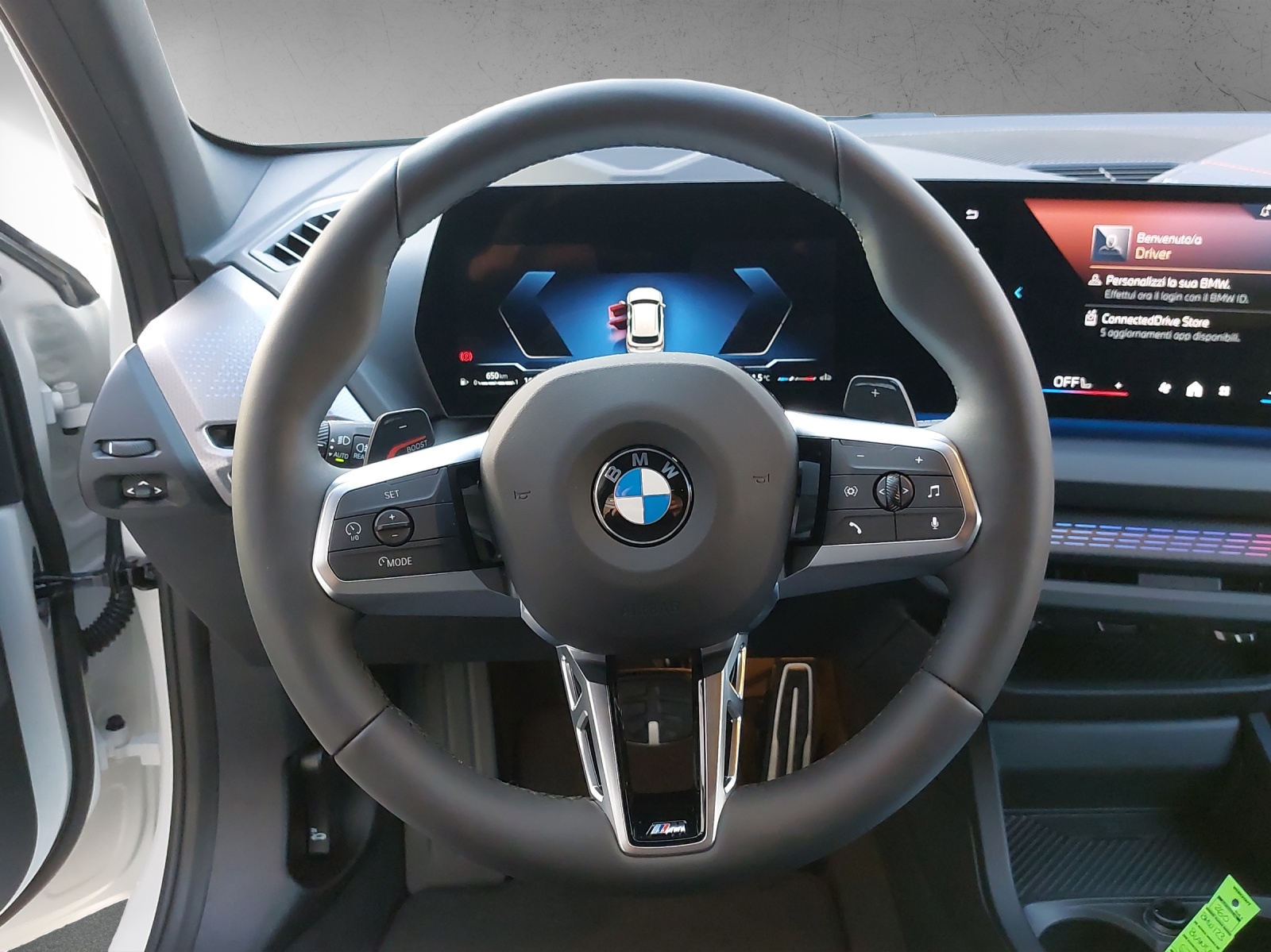 BMW 123 xDrive M Sport Pro Steptronic-image-12