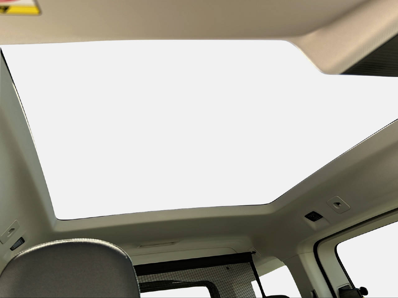 FORD TOURNEO CONNECT Grand 1.5 EcoBoost 150 Active PHEV-image-6