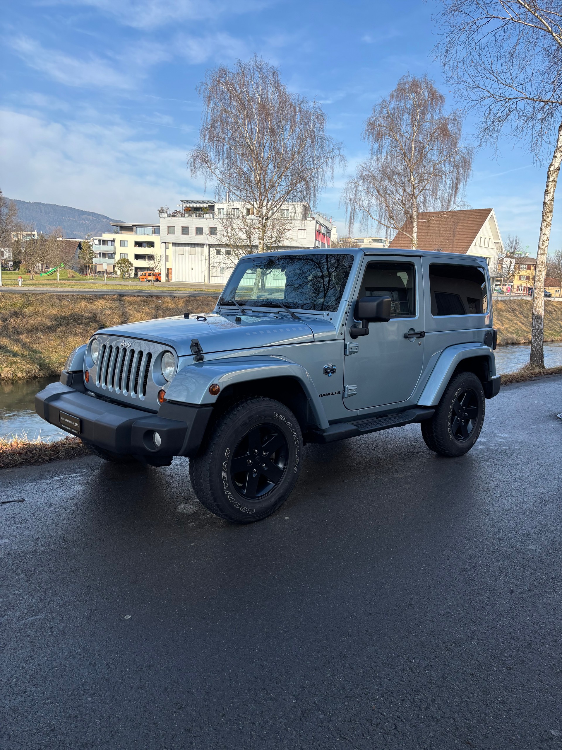 JEEP Wrangler 3.6 Unlimited Arctic Automatic-image-2