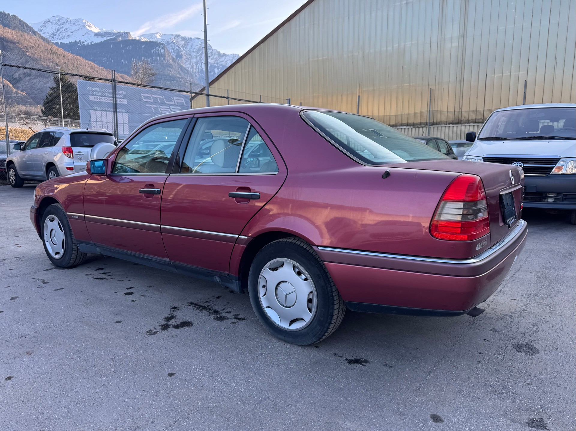 MERCEDES-BENZ C 180 Elégance-image-5