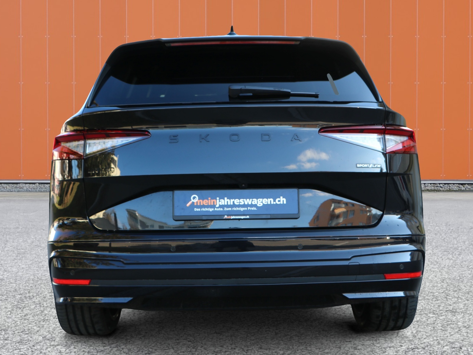 SKODA Enyaq 85x Sportline 4x4-showroom-element-3