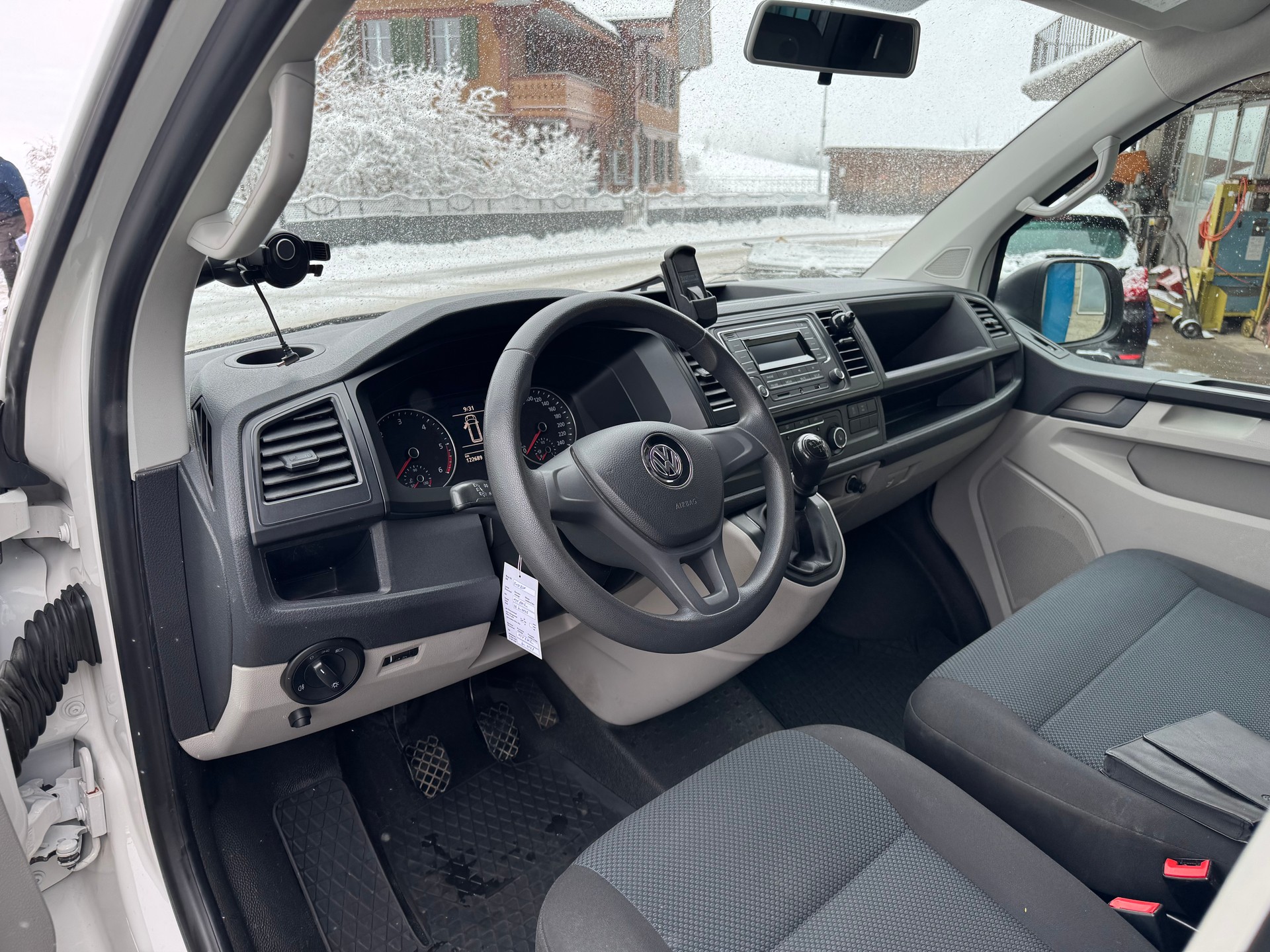 VW T6 2.0 TDI-image-8