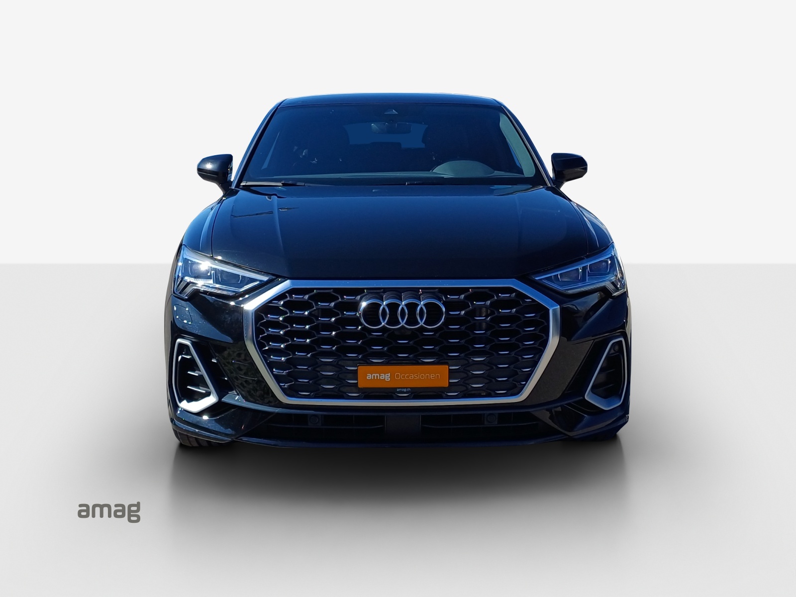 AUDI Q3 Sportback 45 TFSI e S line Attraction S-tronic-image-6