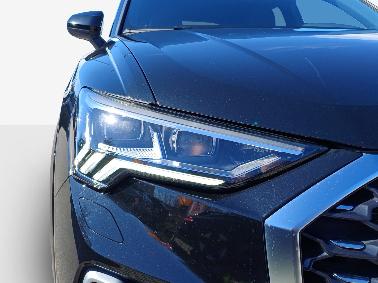 AUDI Q3 Sportback 45 TFSI e S line Attraction S-tronic-image-15
