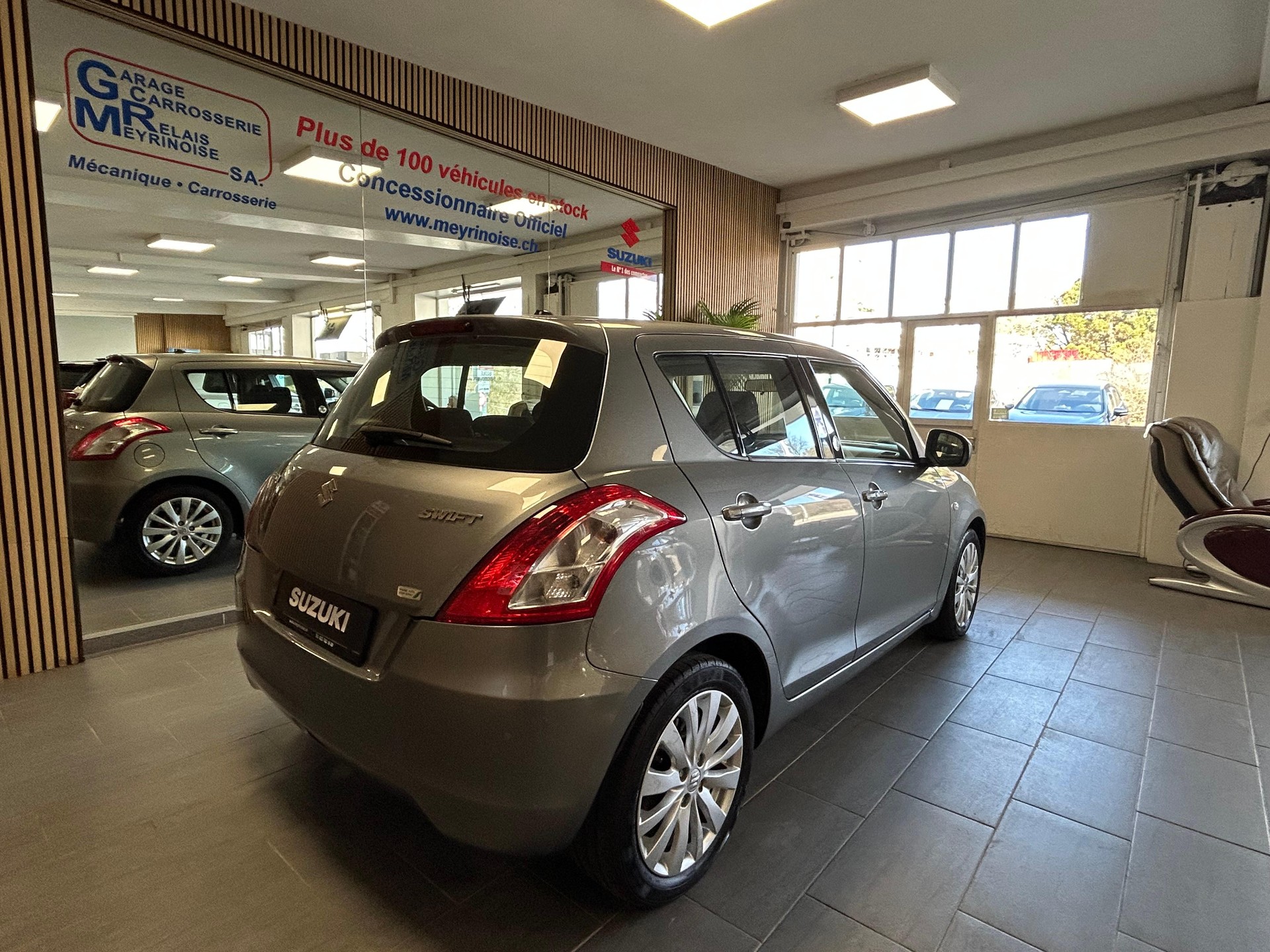 SUZUKI Swift 1.2 GL Top Indigo S/S-image-7
