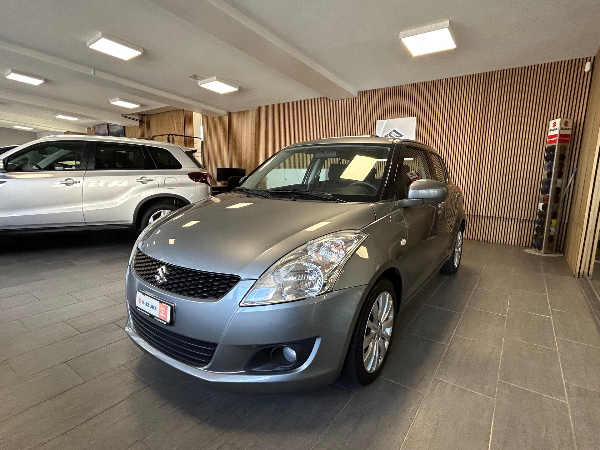 SUZUKI Swift 1.2 GL Top Indigo S/S-image-4