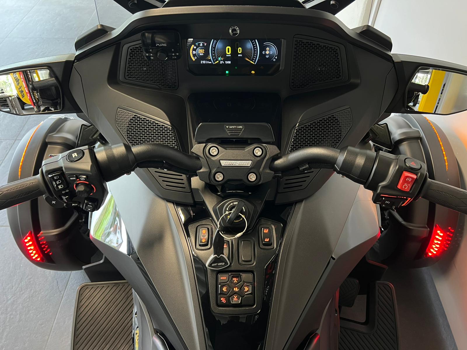 CAN-AM Spyder RT-LTD Dark Edition SE6-image-5