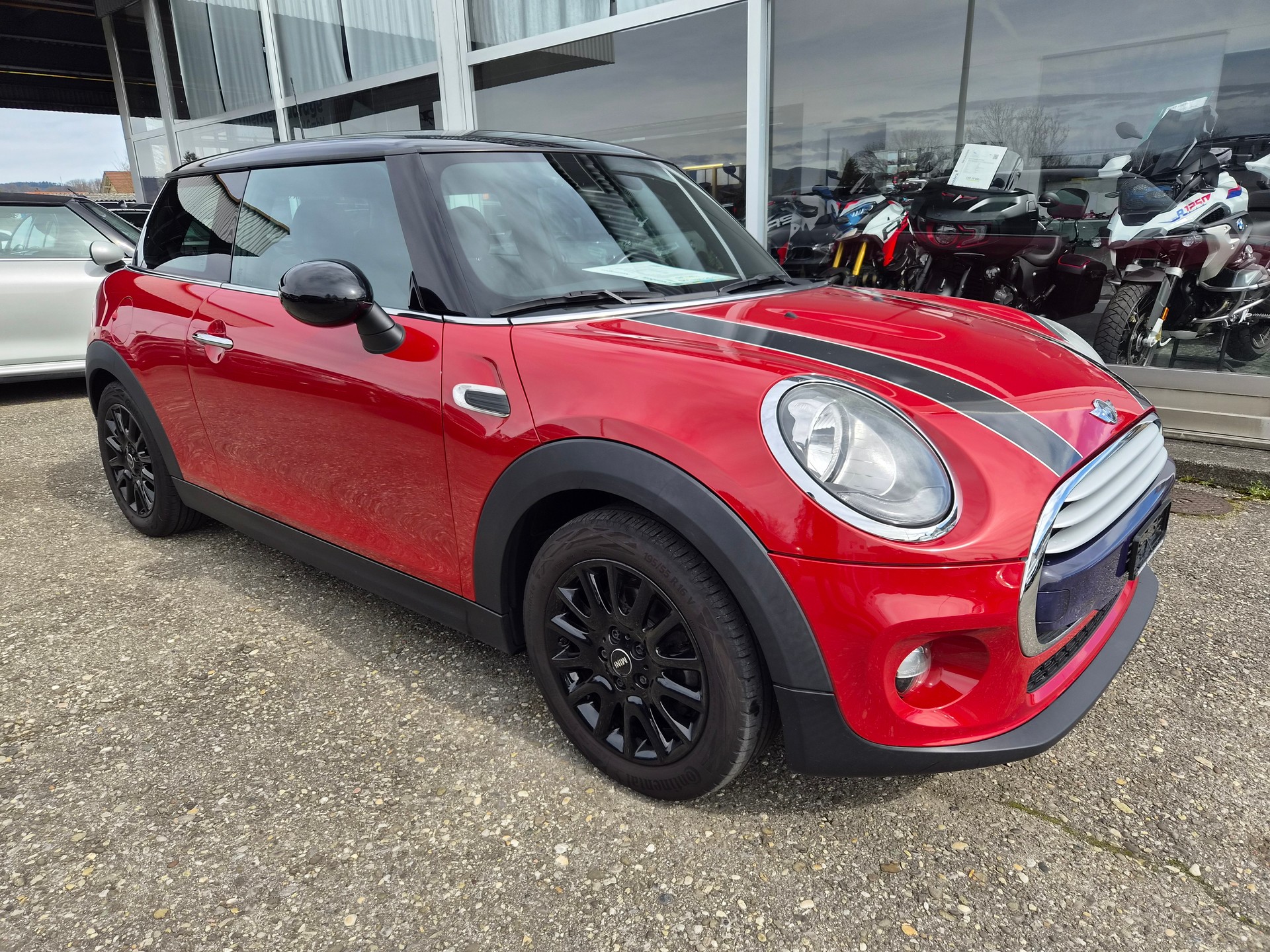 MINI Cooper-image-0