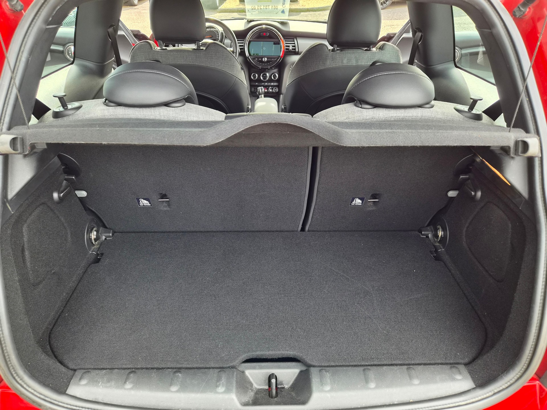 MINI Cooper-image-10