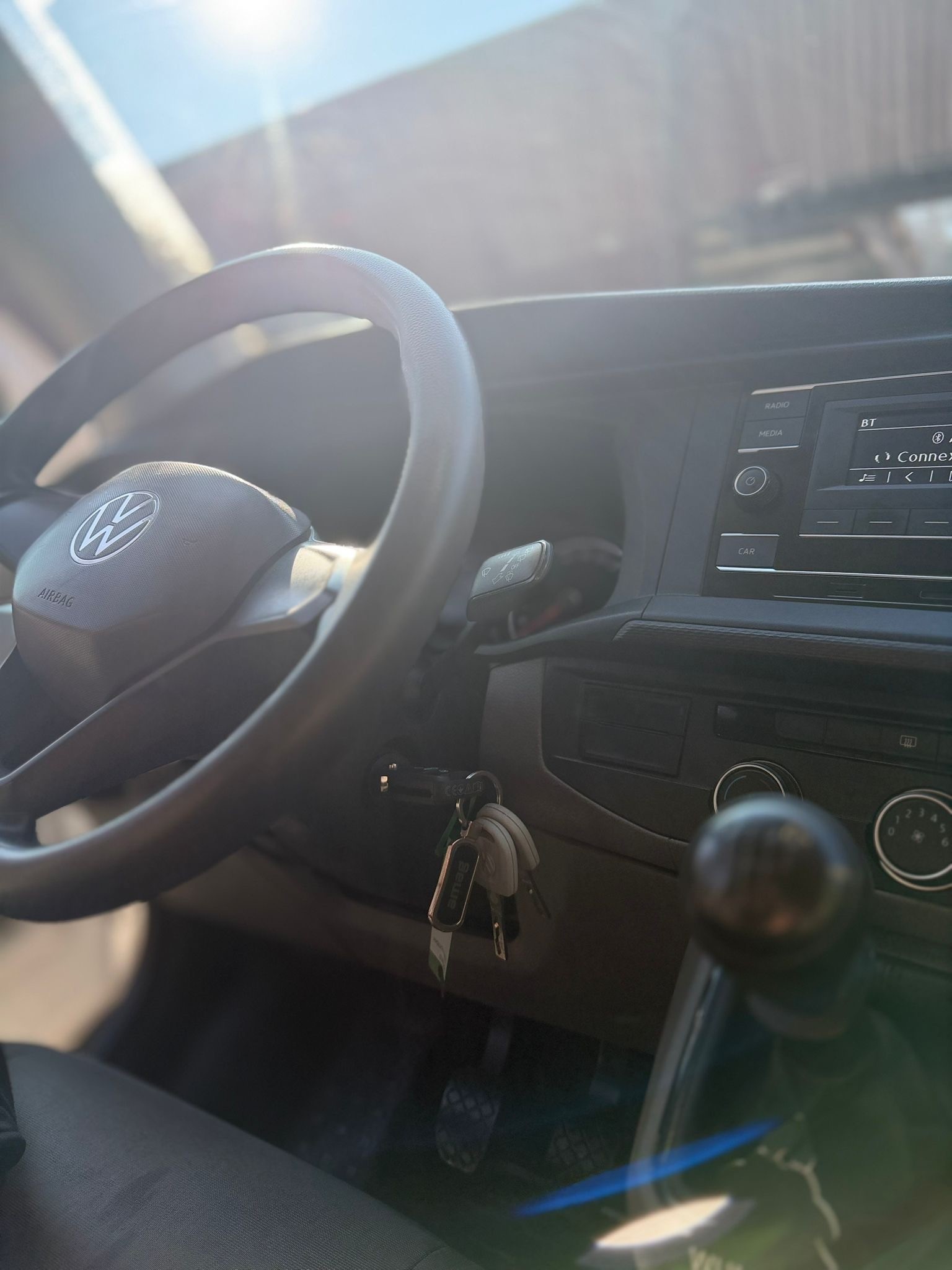 VW T6.1 2.0 TDI Entry-image-10