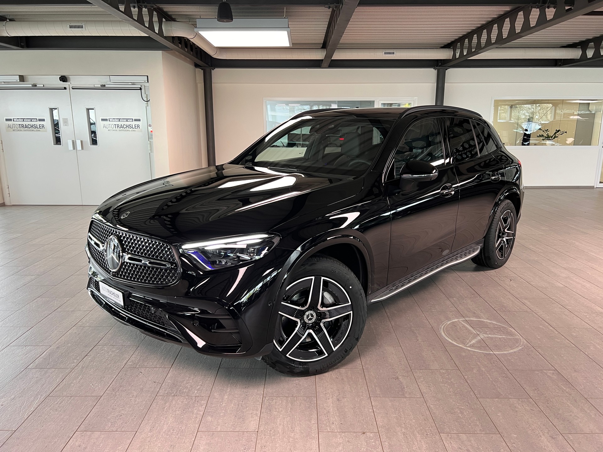 MERCEDES-BENZ GLC 400 e 4Matic EQ Star 9G-Tronic-image-0