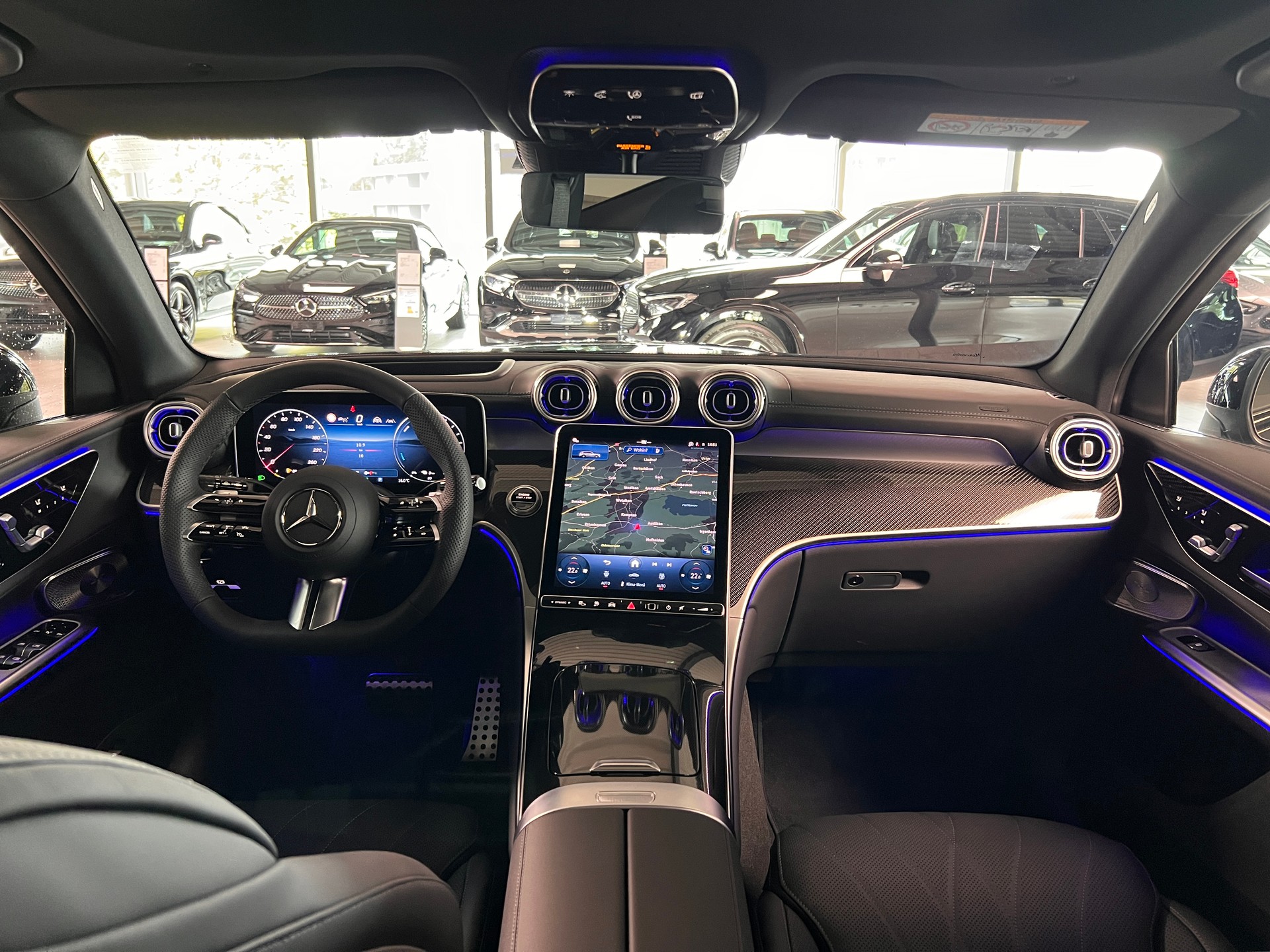 MERCEDES-BENZ GLC 400 e 4Matic EQ Star 9G-Tronic-image-11
