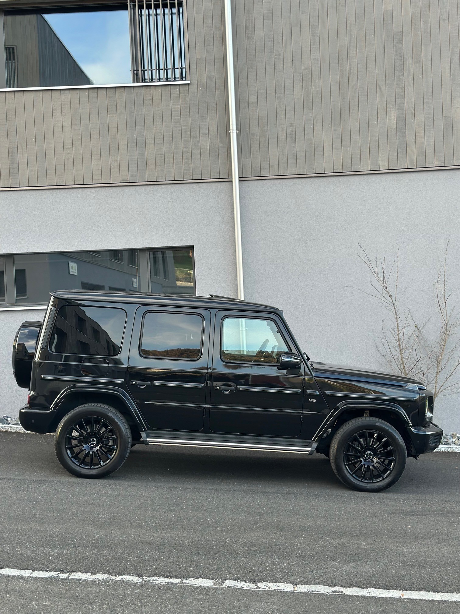 MERCEDES-BENZ G 500 AMG Line 9G-Tronic-image-3