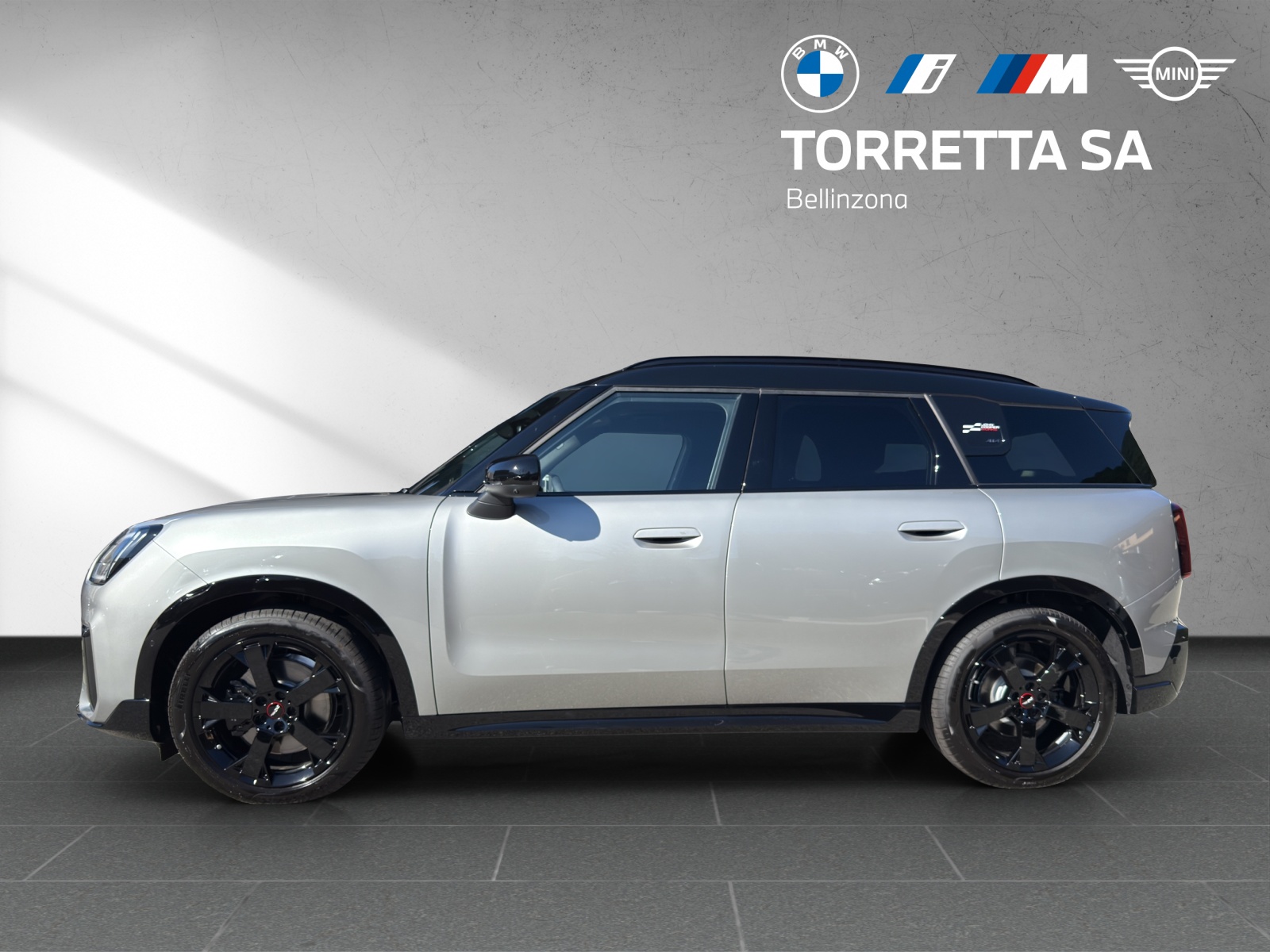 MINI Countryman SE ALL 4-image-1