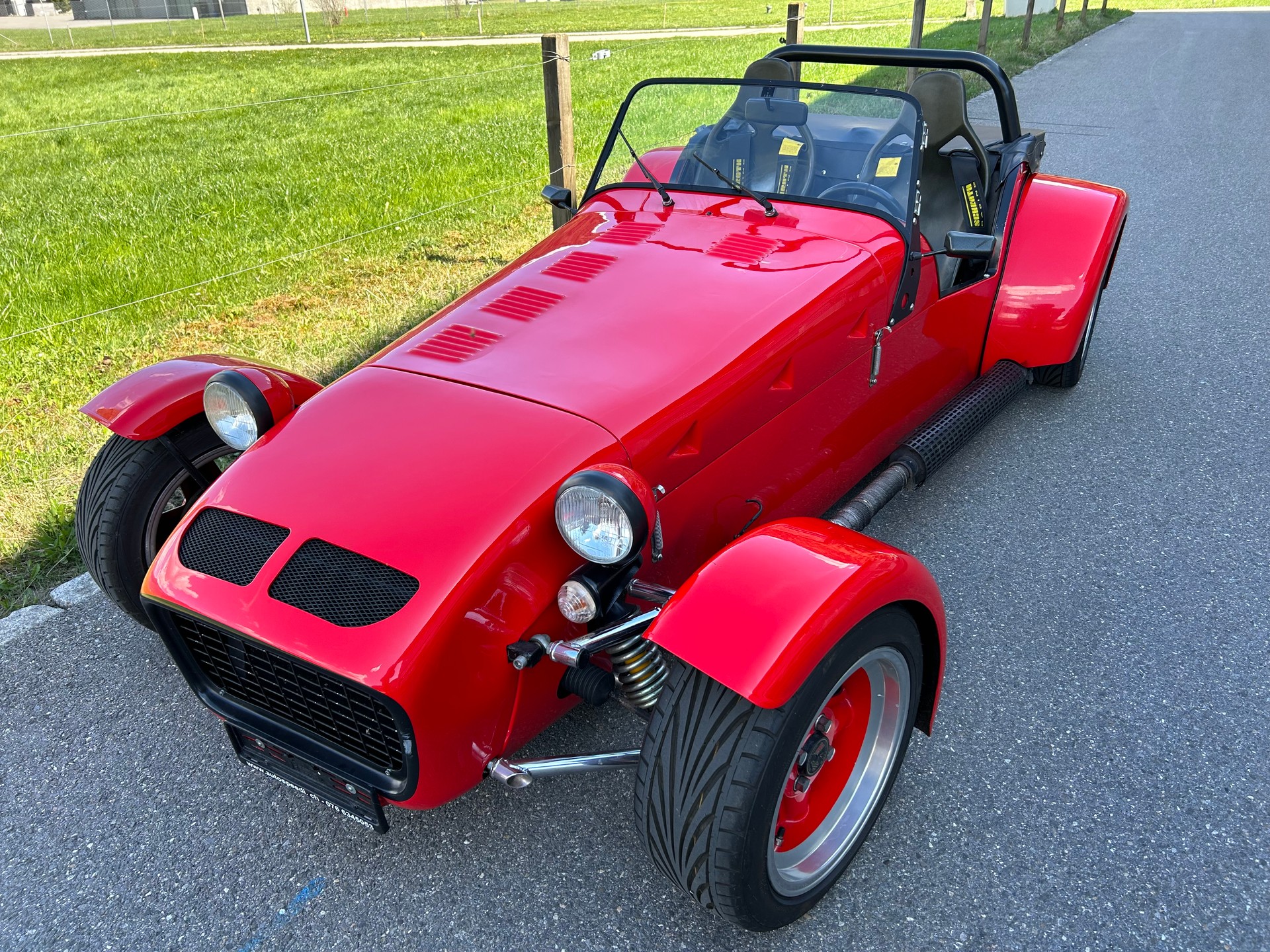 CATERHAM Martin-image-2