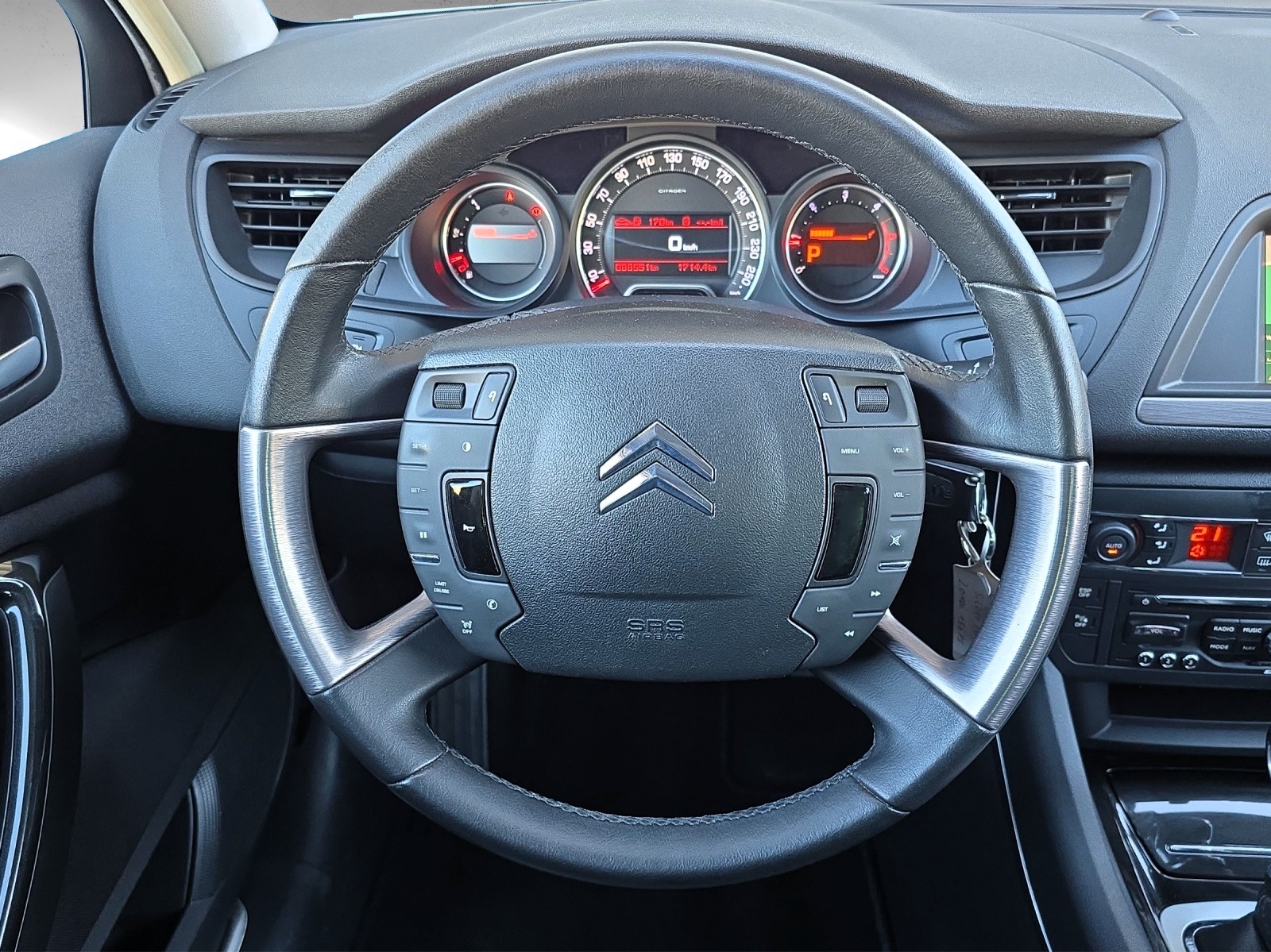 CITROEN C5 Tourer 2.0 HDi Exclusive Automatic-image-11
