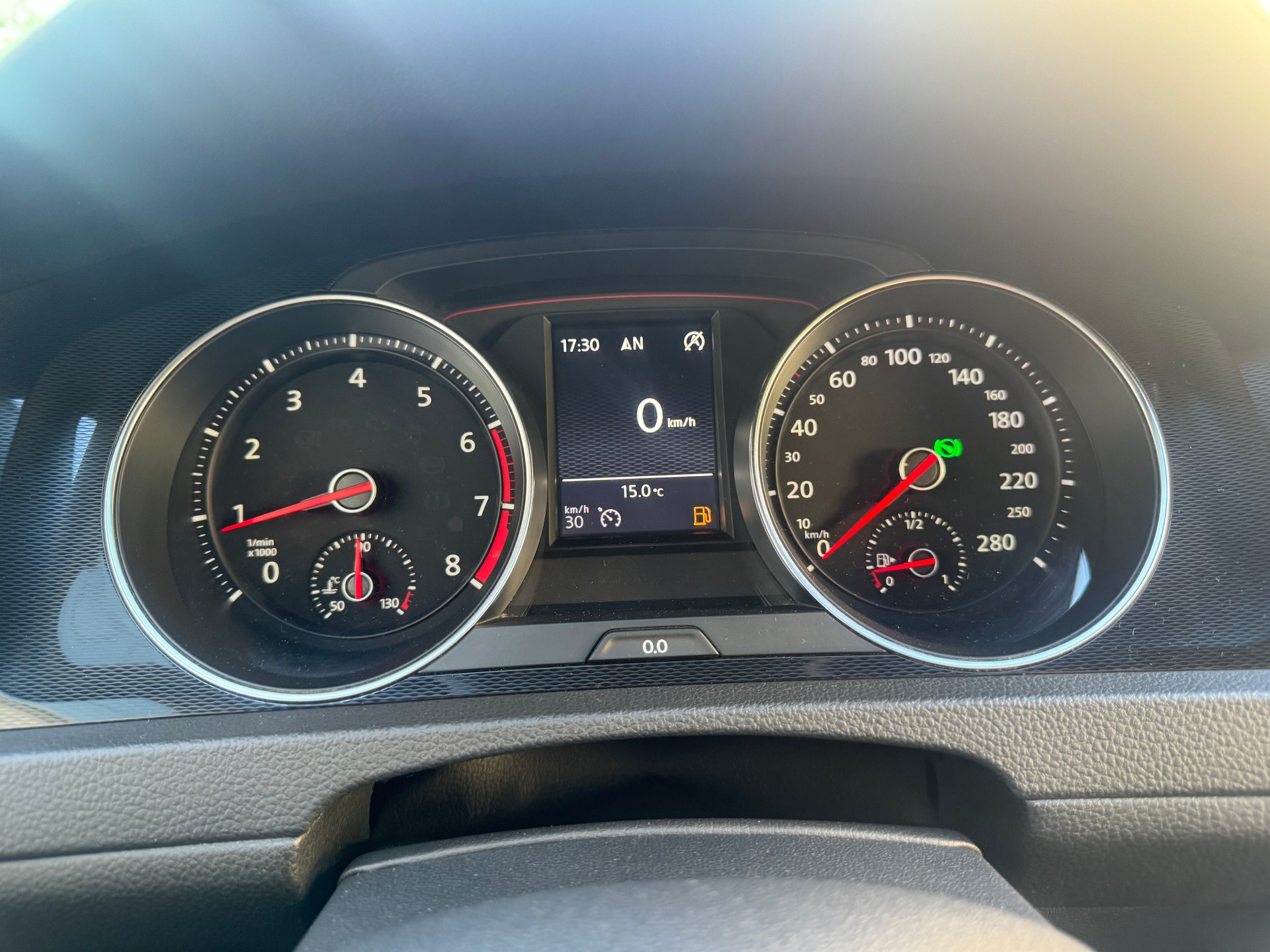 VW Golf 2.0 TSI GTI Performance DSG-image-13