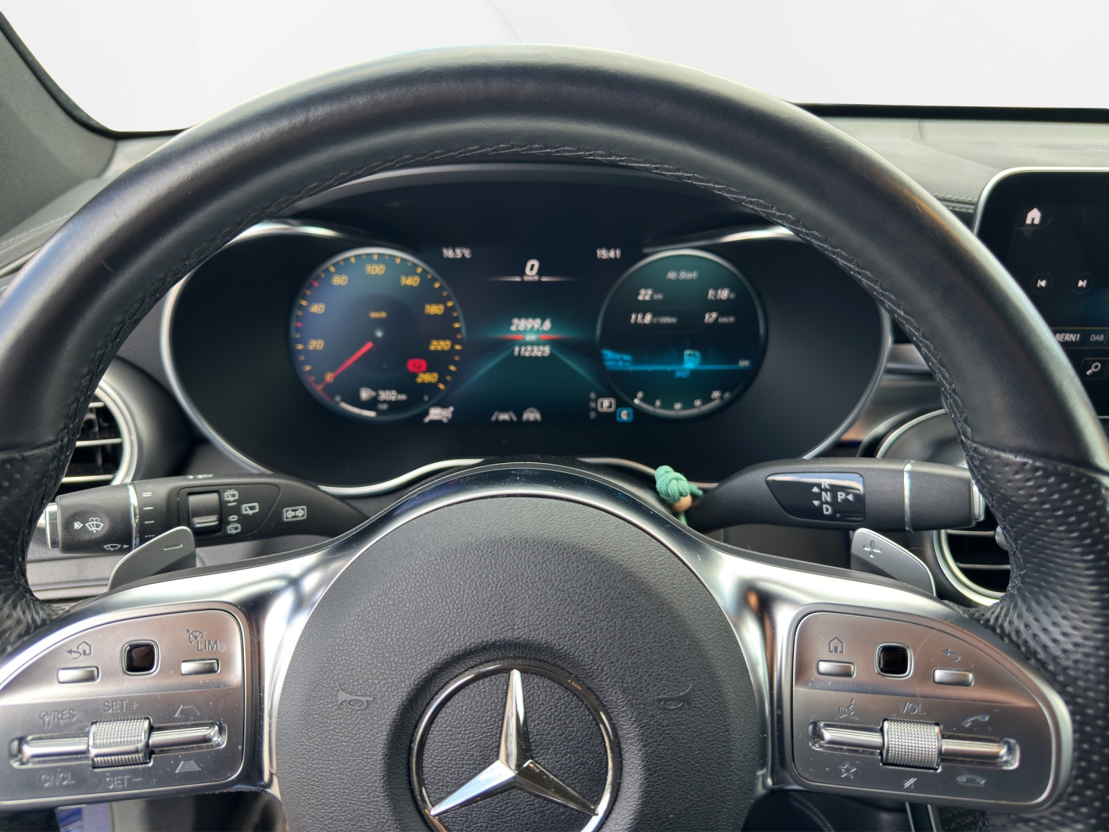 MERCEDES-BENZ GLC 400 d AMG Line 4m-image-10