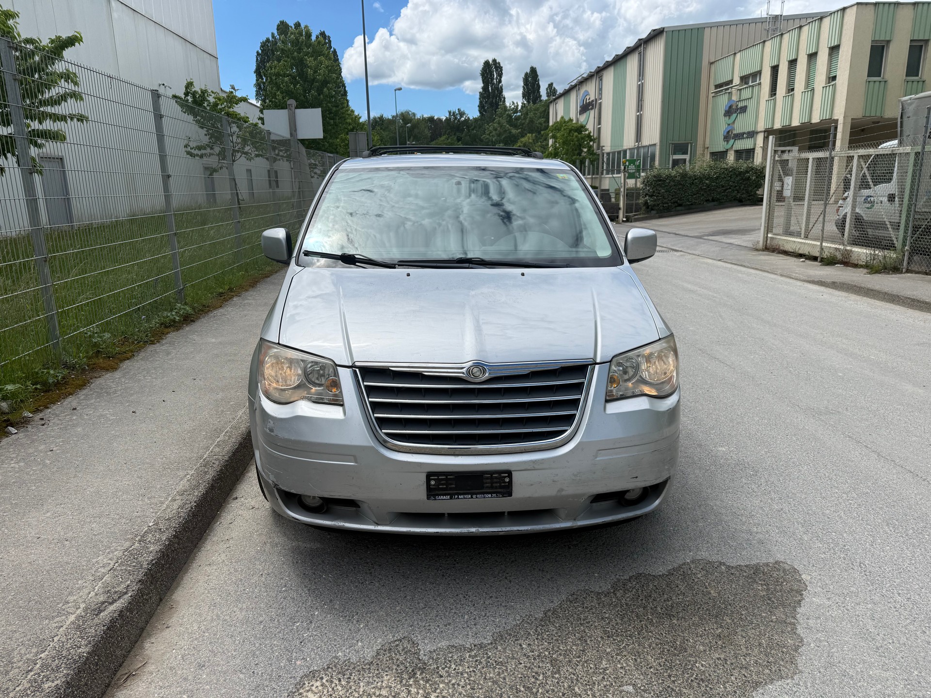 CHRYSLER Grand Voyager 2.8 CRD Limited Automatic-image-0
