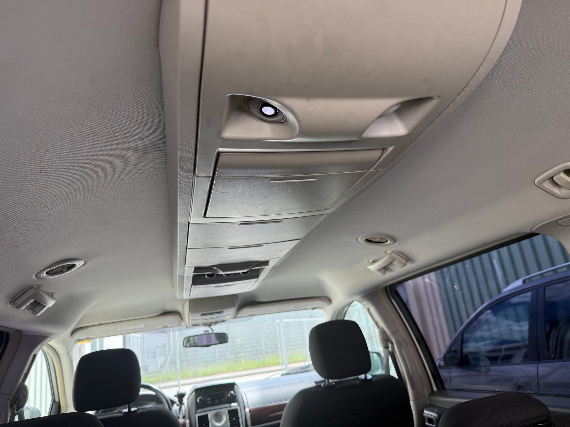 CHRYSLER Grand Voyager 2.8 CRD Limited Automatic-image-15
