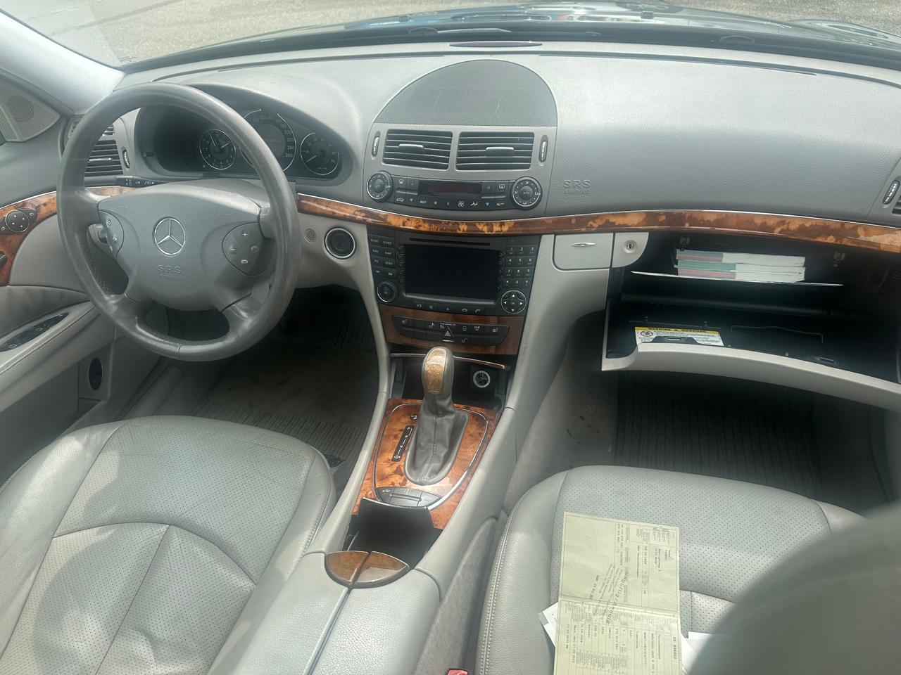 MERCEDES-BENZ E 500 Elégance 4Matic Automatic-image-5