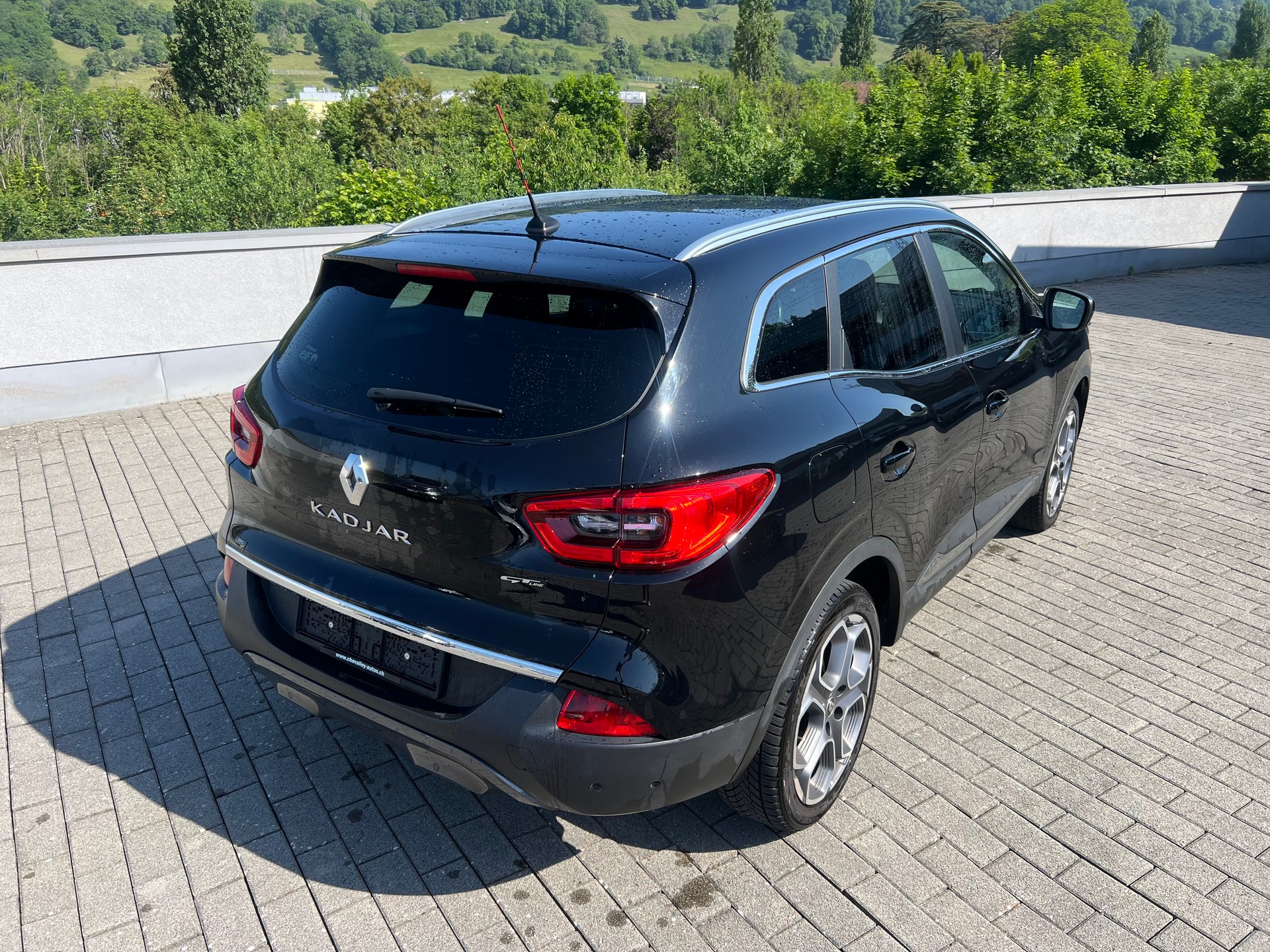 RENAULT Kadjar 1.2 16V T Intens-image-2