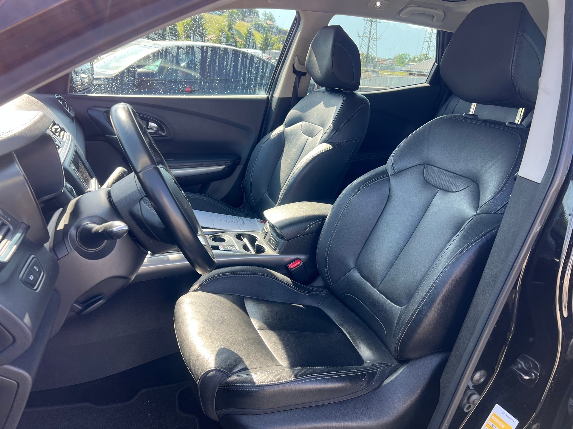 RENAULT Kadjar 1.2 16V T Intens-image-10