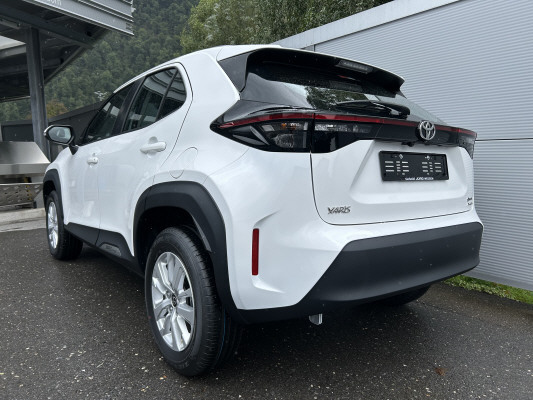 TOYOTA Yaris Cross 1.5 Comf. AWD-image-3
