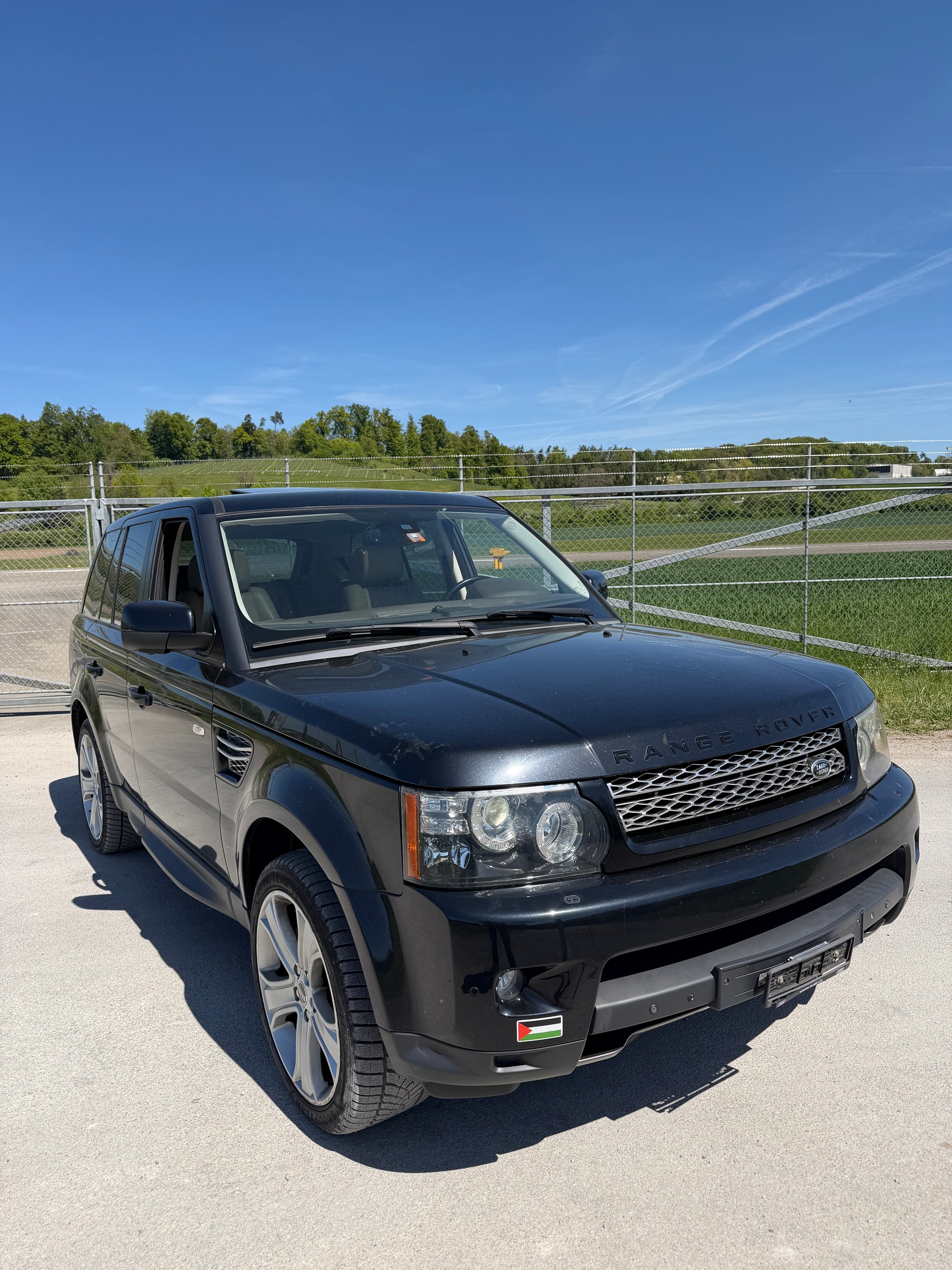 LAND ROVER Range Rover Sport 3.0 TDV6 HSE Automatic-image-0
