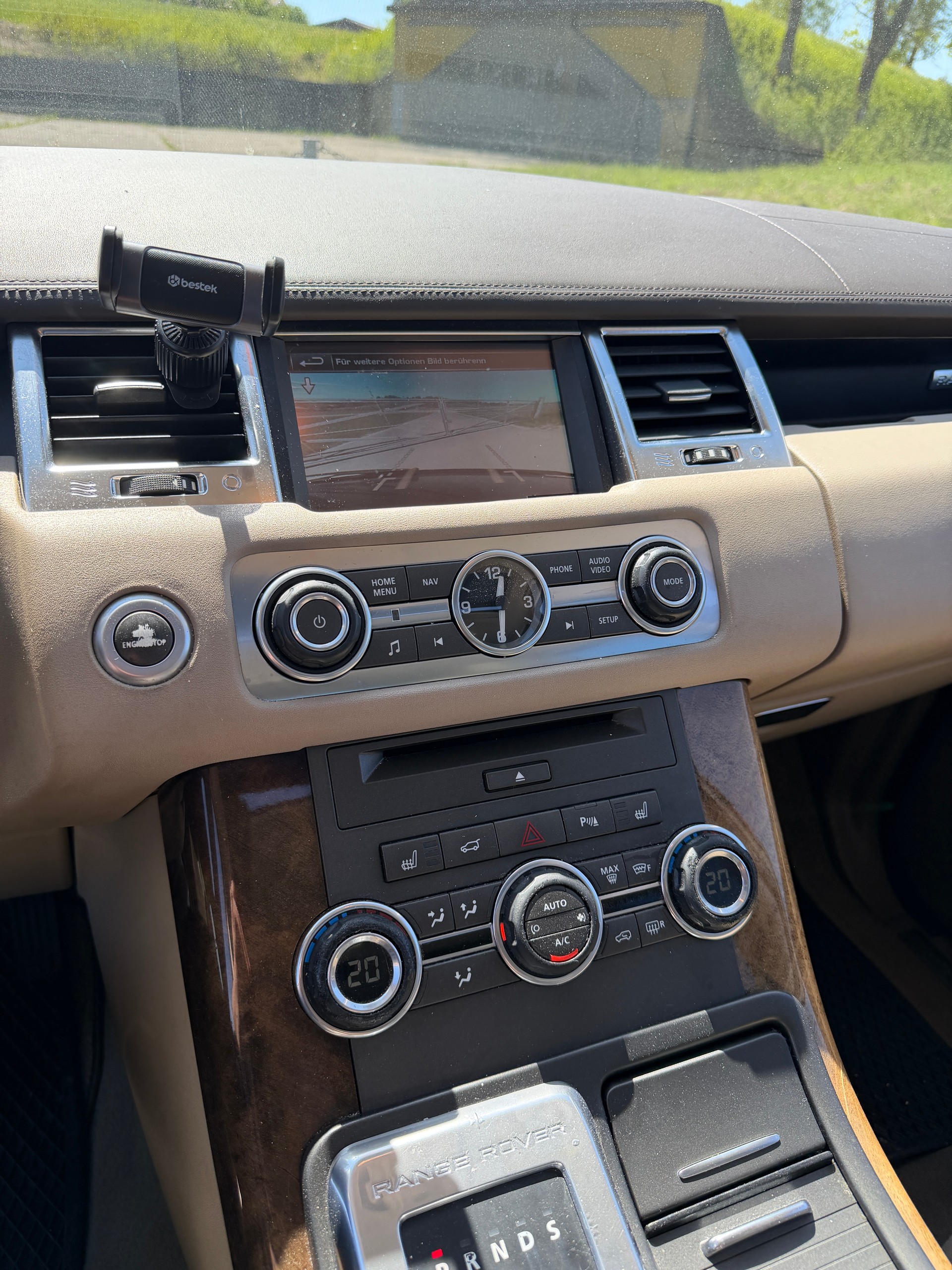 LAND ROVER Range Rover Sport 3.0 TDV6 HSE Automatic-image-11
