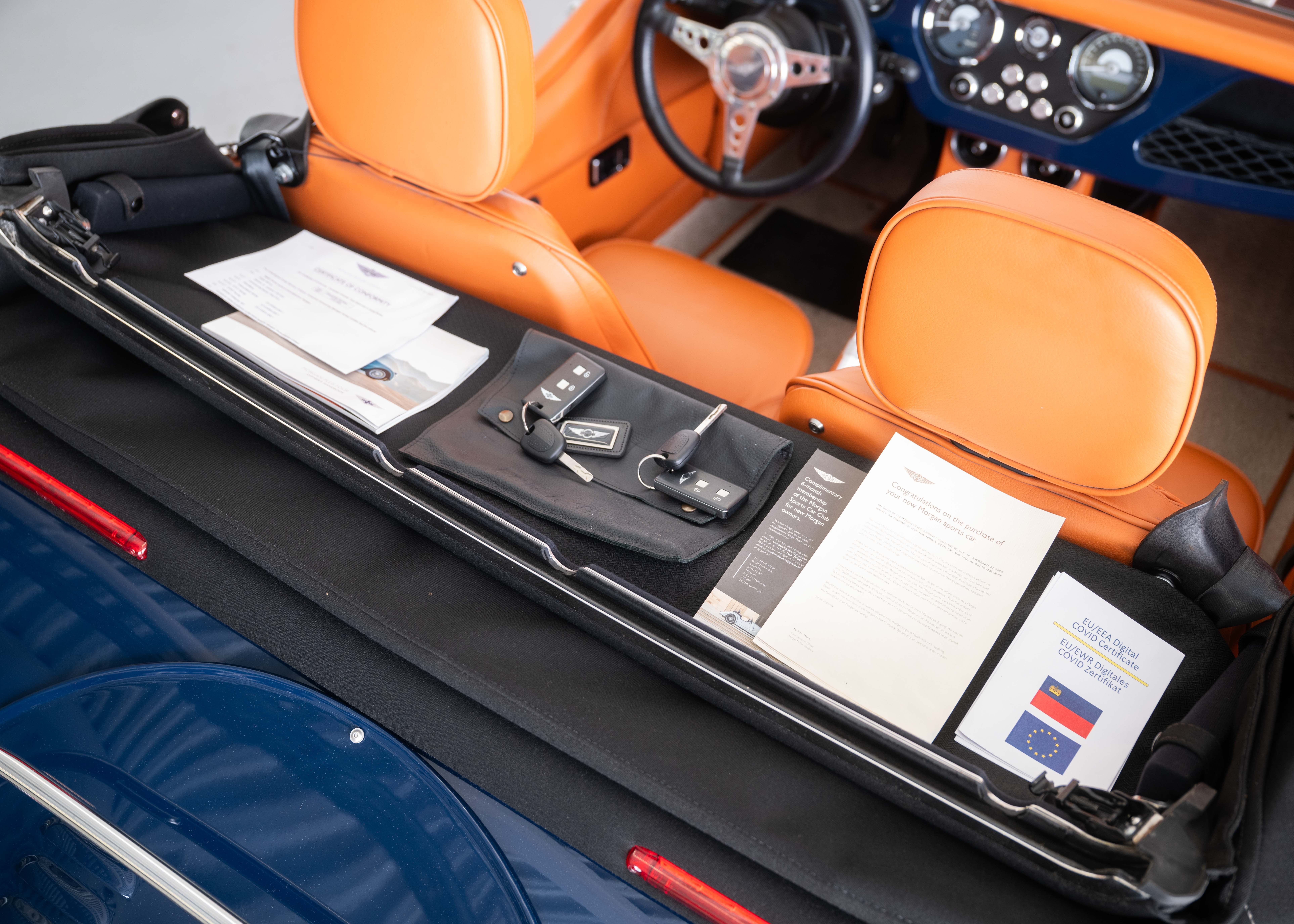 Image MORGAN 4-4 Plus Four 2.0 (1st hand Swiss car, 258 hp, full Morgan service history, stunning condition)